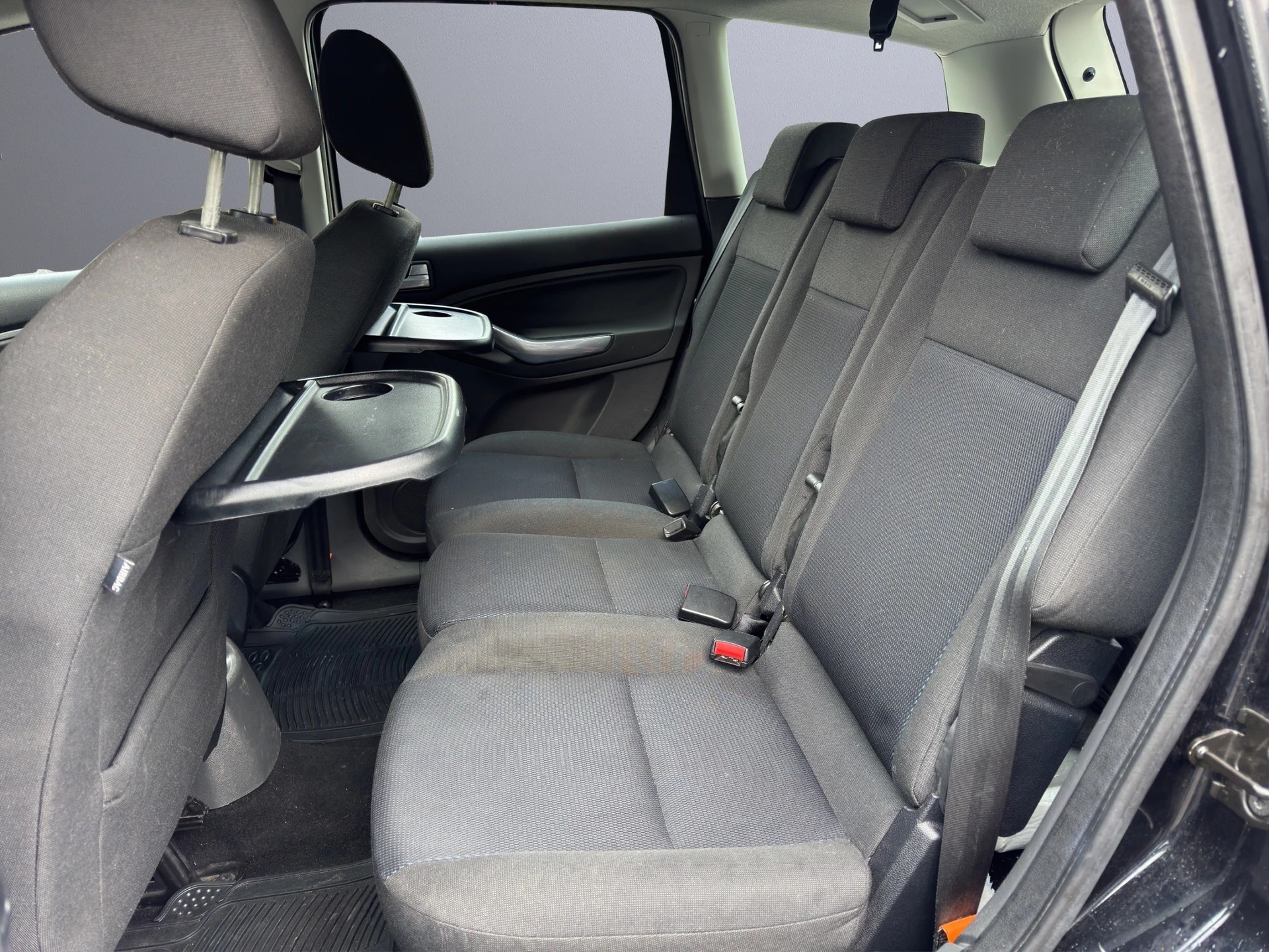 FORD C-Max 2.0 16V Titanium Automatic-image-11