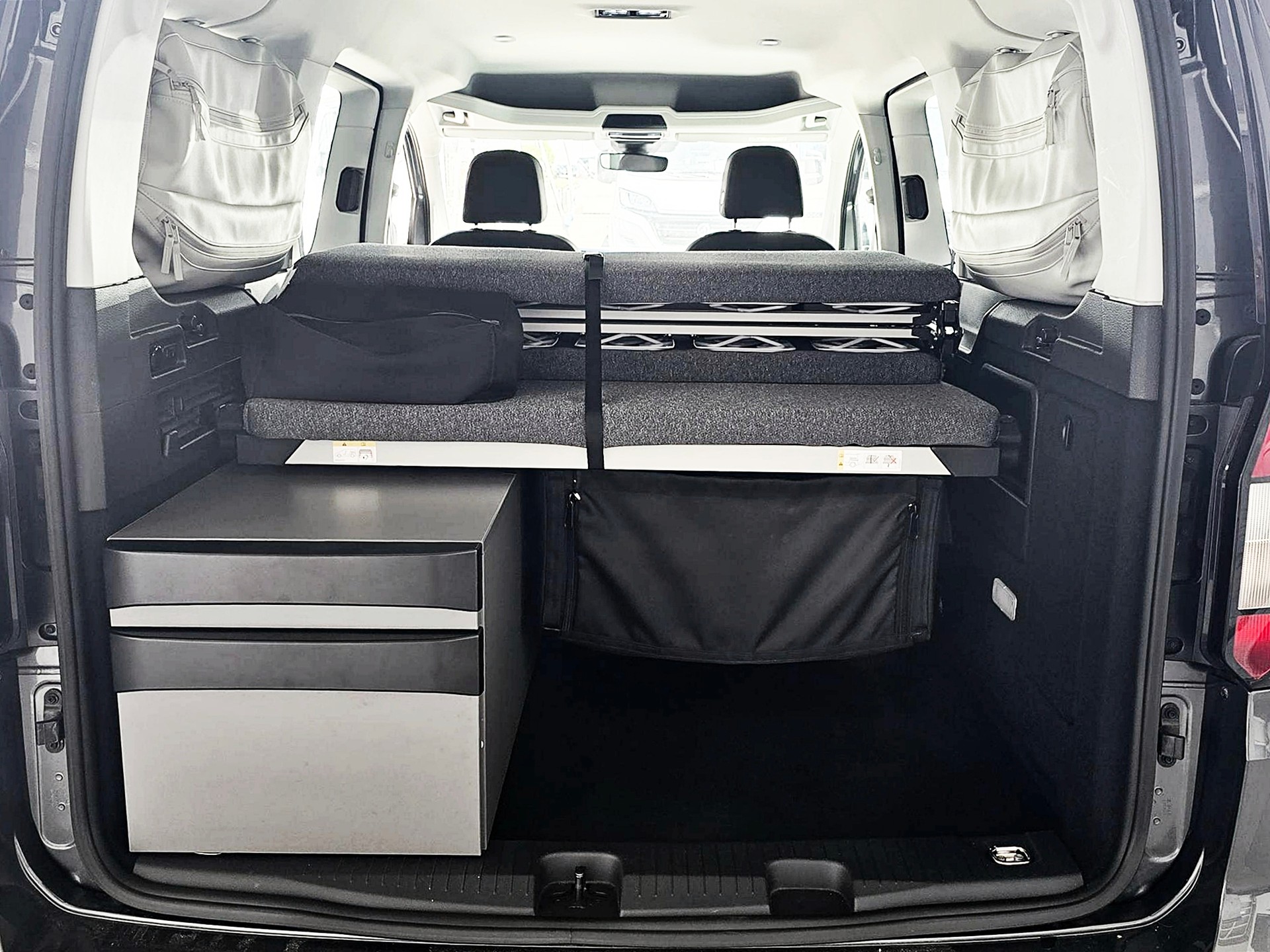 VW CADDY CALIFORNIA SPIRIT MAXI 1,5 TSI DSG-image-8