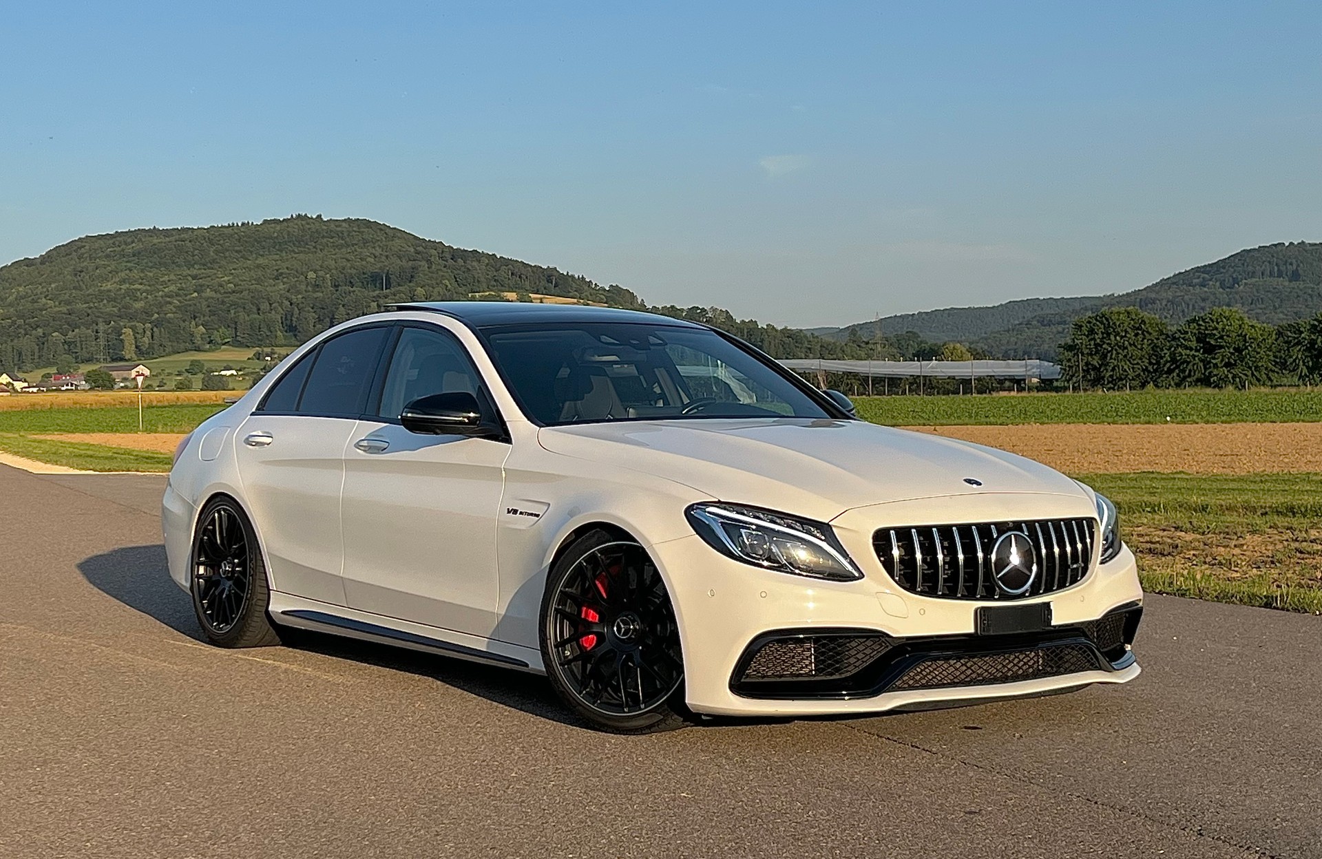 MERCEDES-BENZ C 63 S AMG