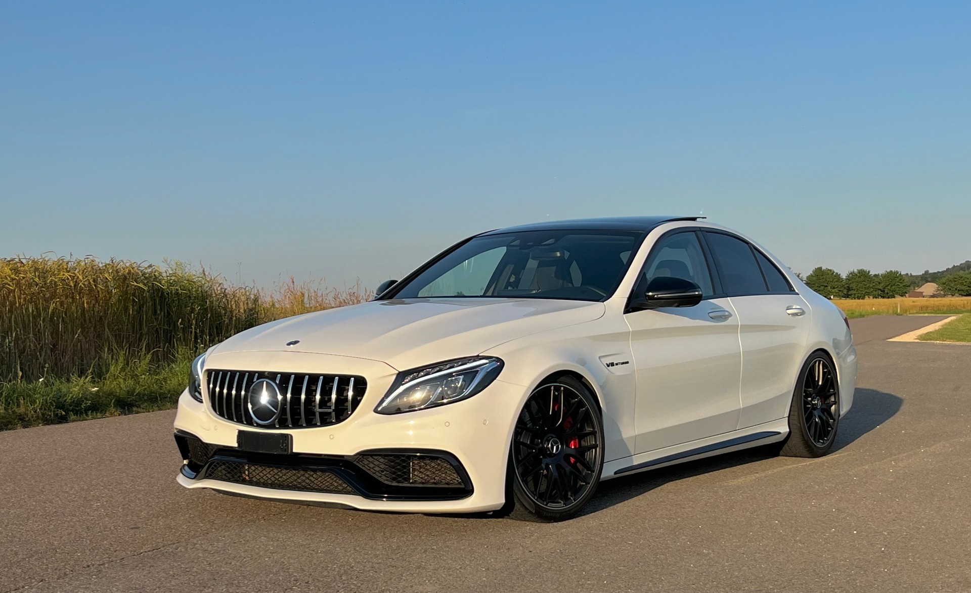 MERCEDES-BENZ C 63 S AMG-image-1