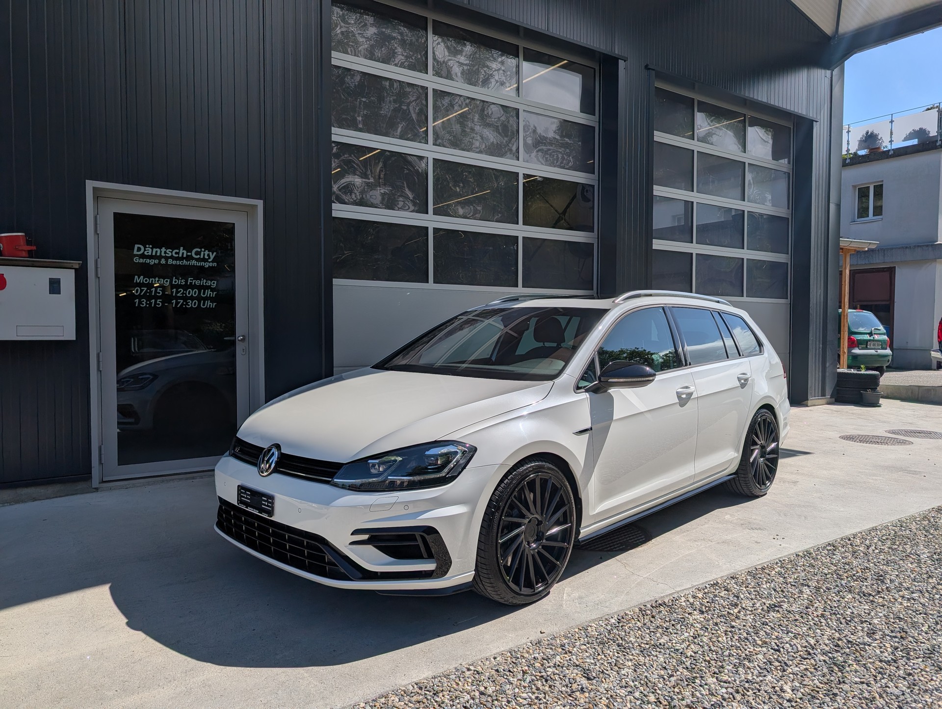VW Golf Variant 2.0 TSI R 4Motion DSG