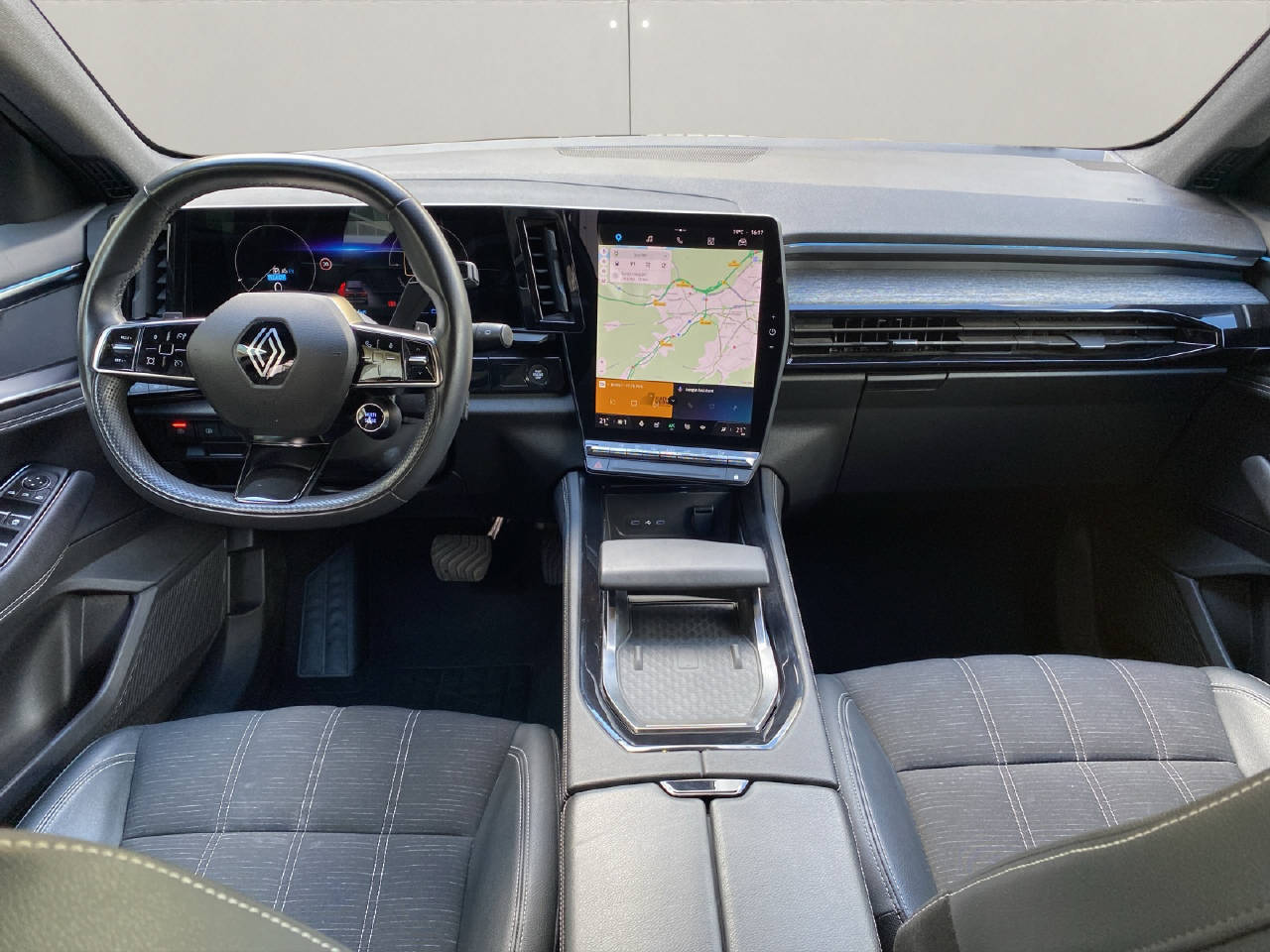 RENAULT Austral 1.2 E-Tech techno-image-10