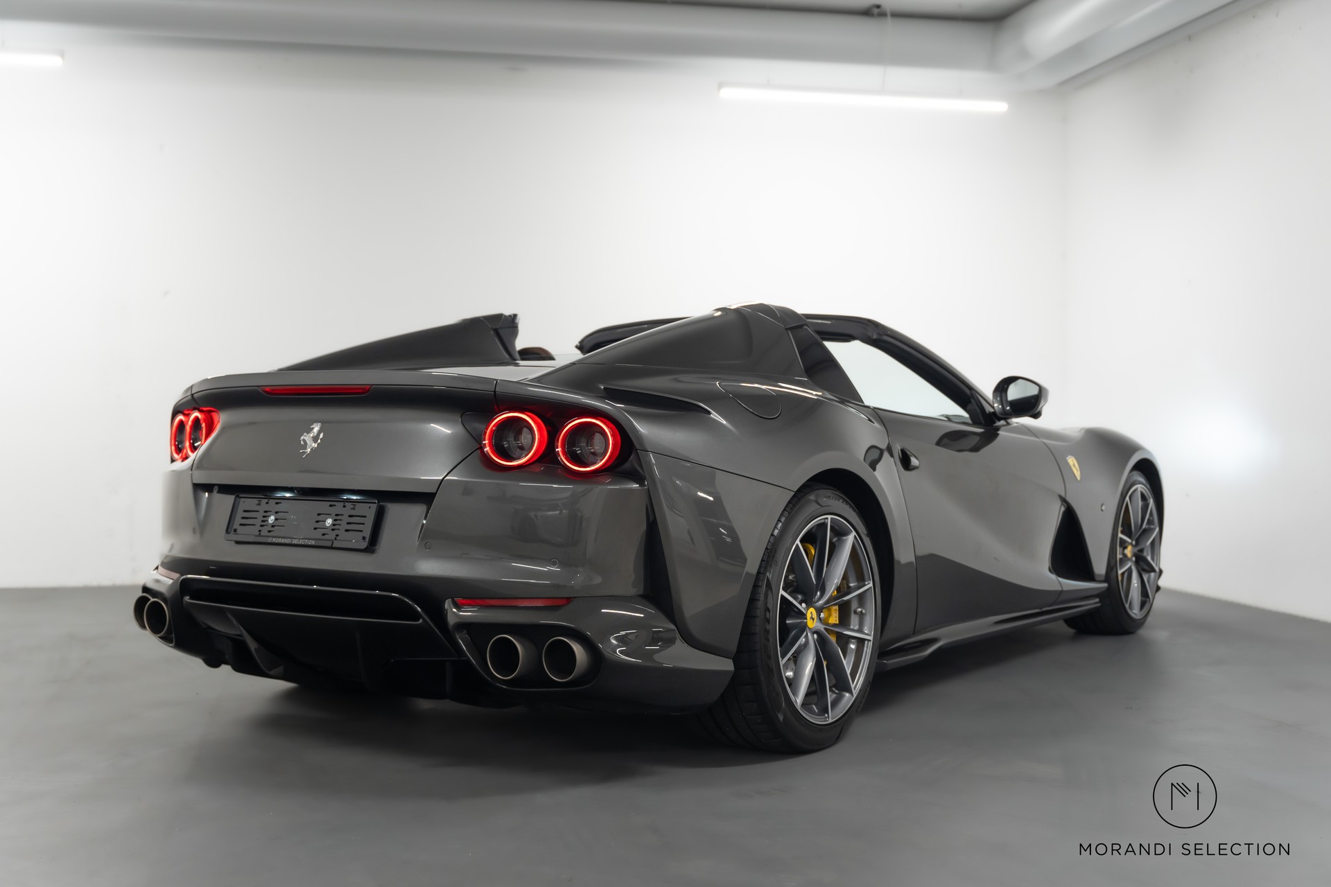 FERRARI 812 GTS 6.5-showroom-element-3