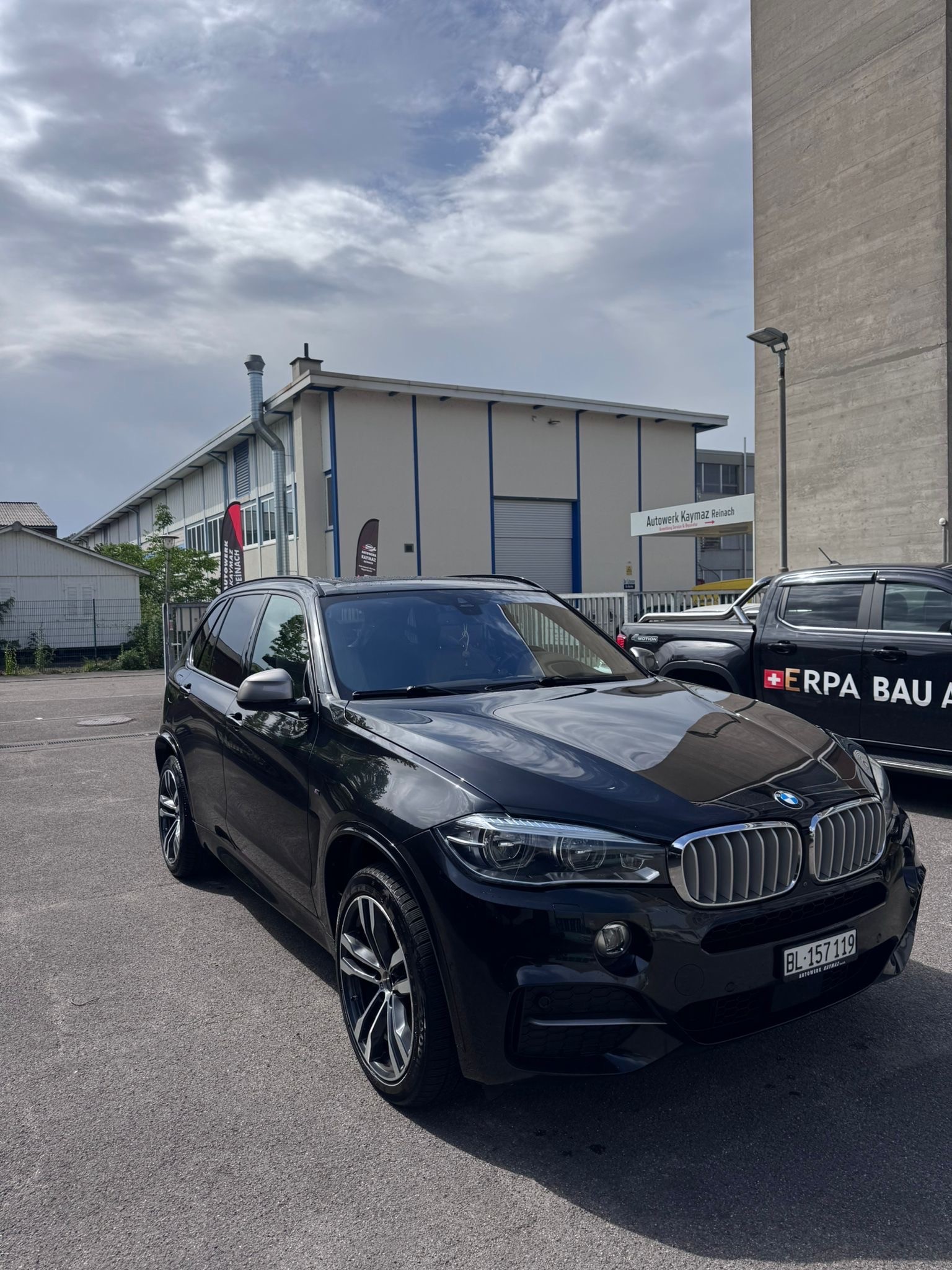BMW X5 xDrive M50d Steptronic-image-3