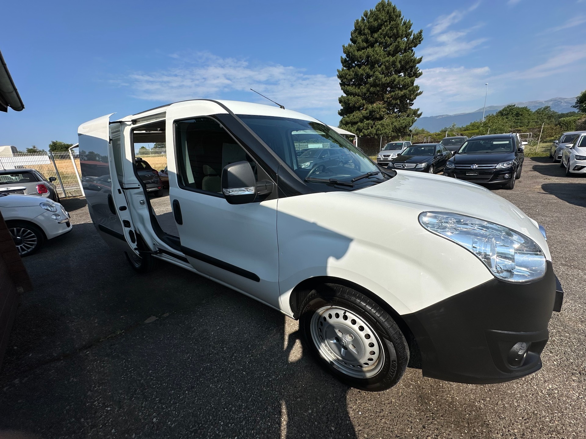 OPEL Combo 1.4i 2.2 L1H1-image-12