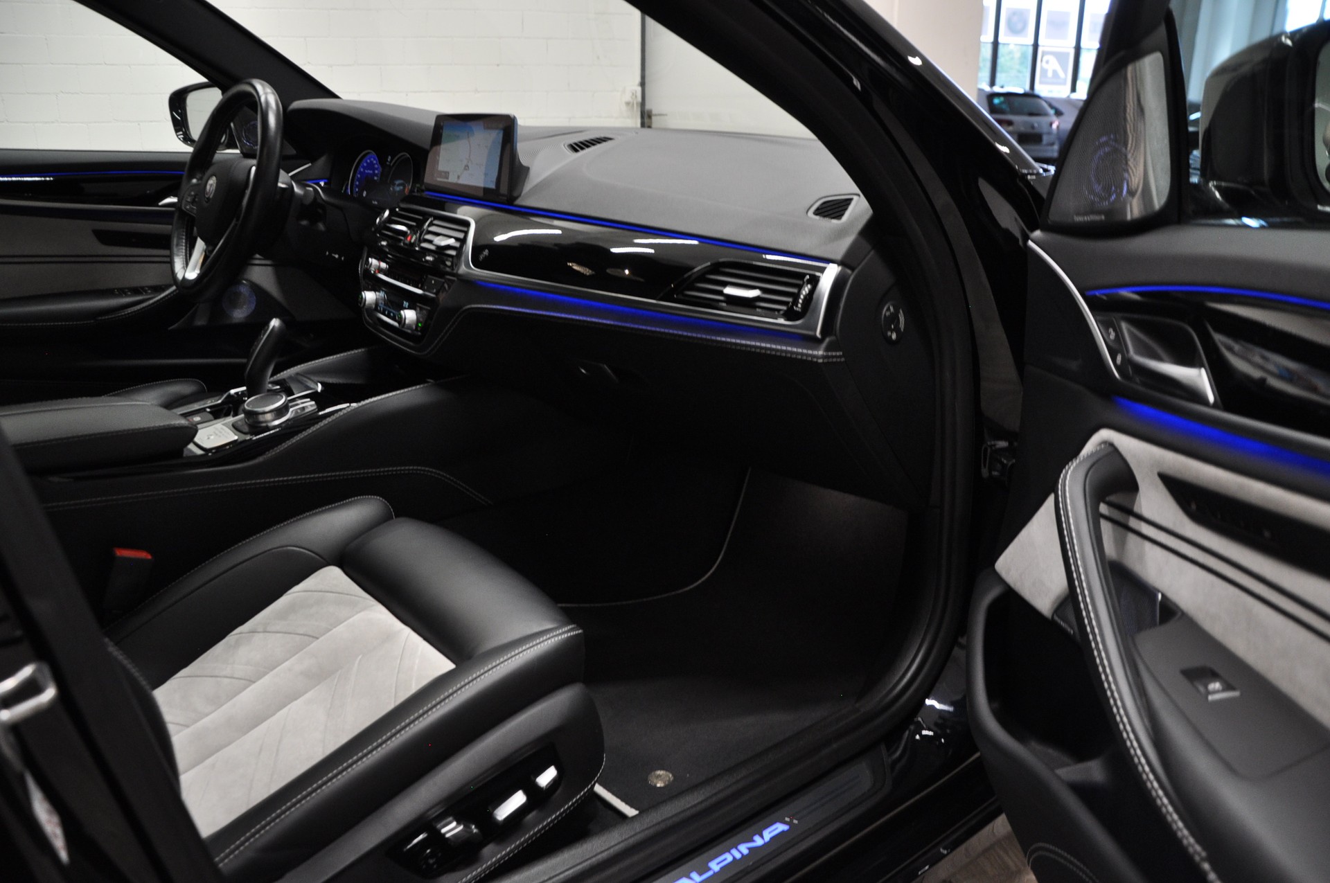 BMW-ALPINA B5 BiTurbo Touring 4.4 V8 xDrive Switch-Tronic-image-15
