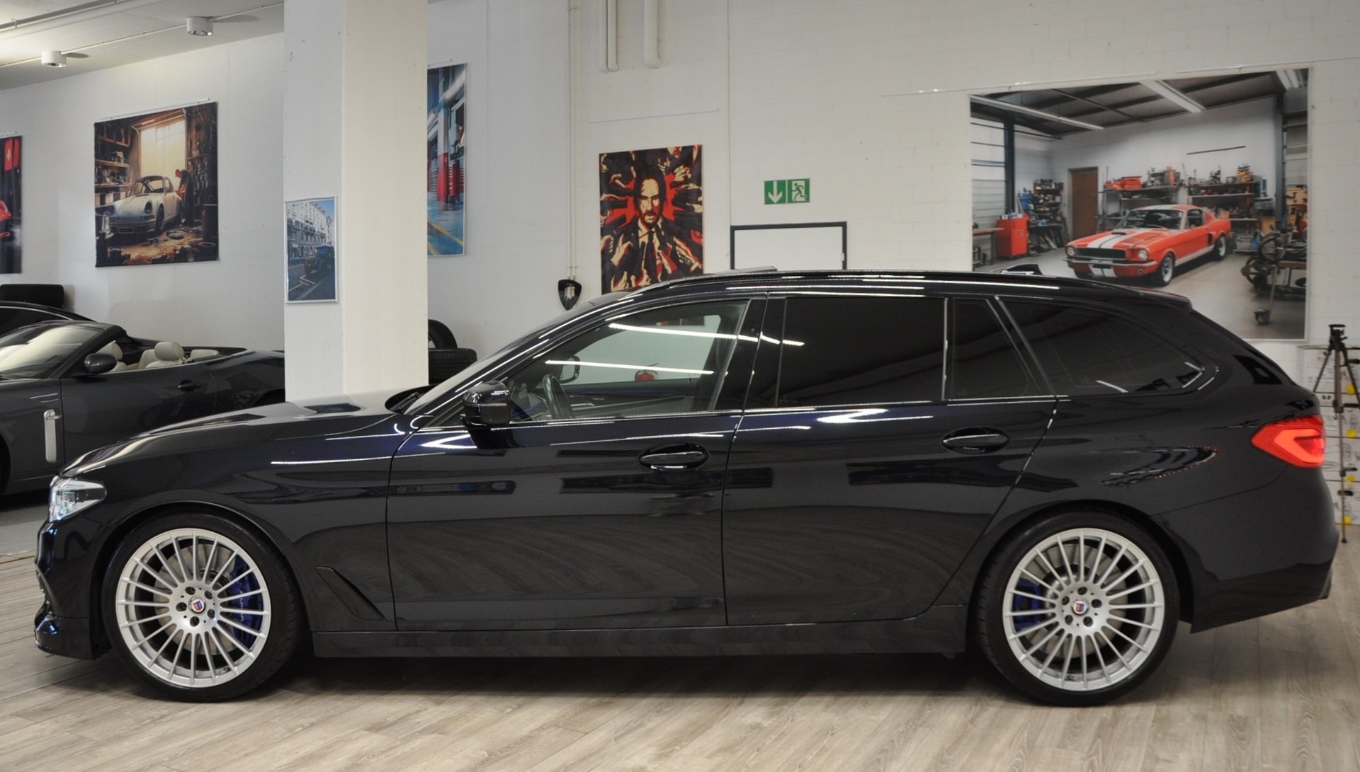 BMW-ALPINA B5 BiTurbo Touring 4.4 V8 xDrive Switch-Tronic-showroom-element-2