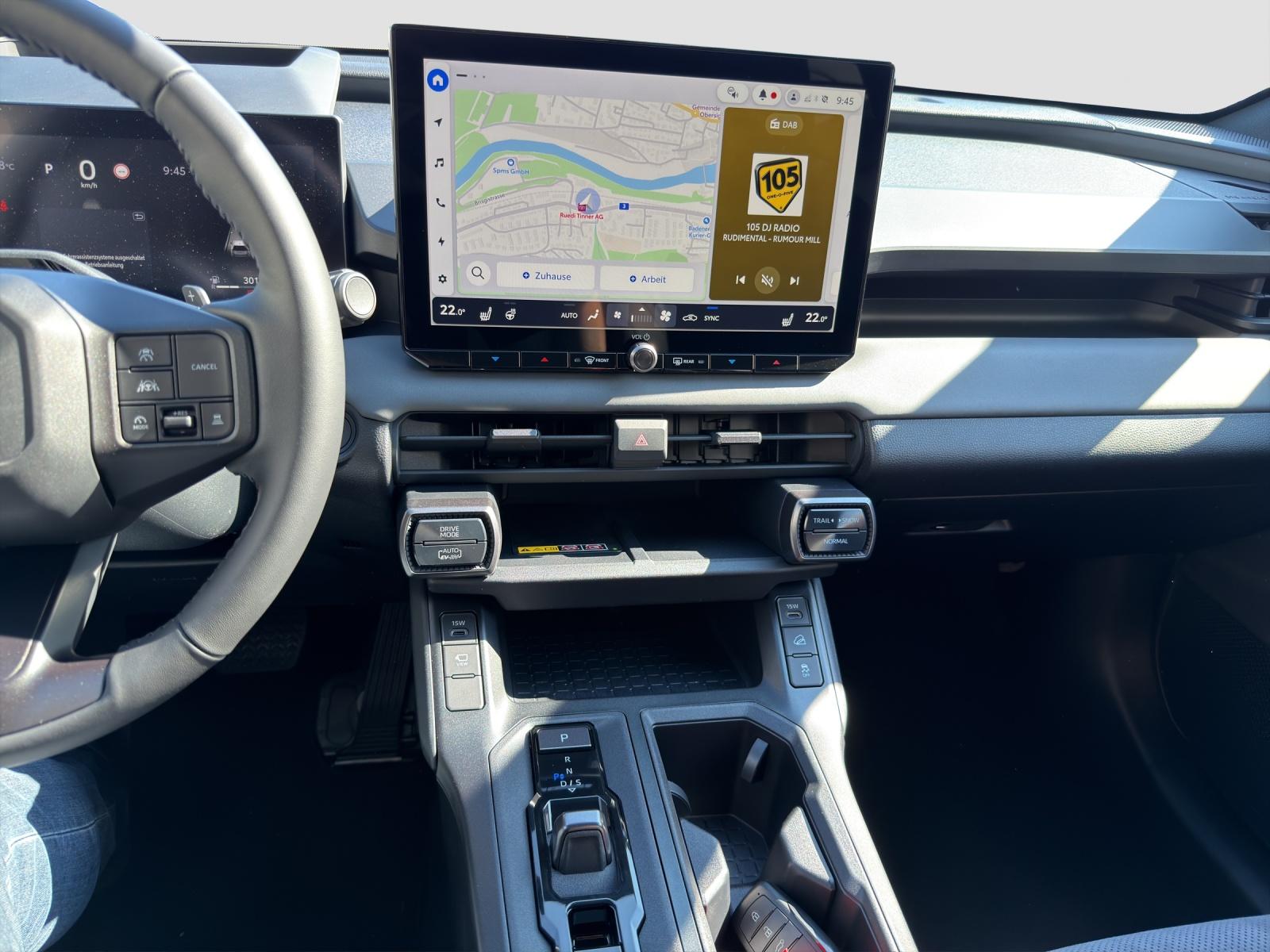 TOYOTA RAV4 2.5 Plug-In-Hybrid Style-image-13