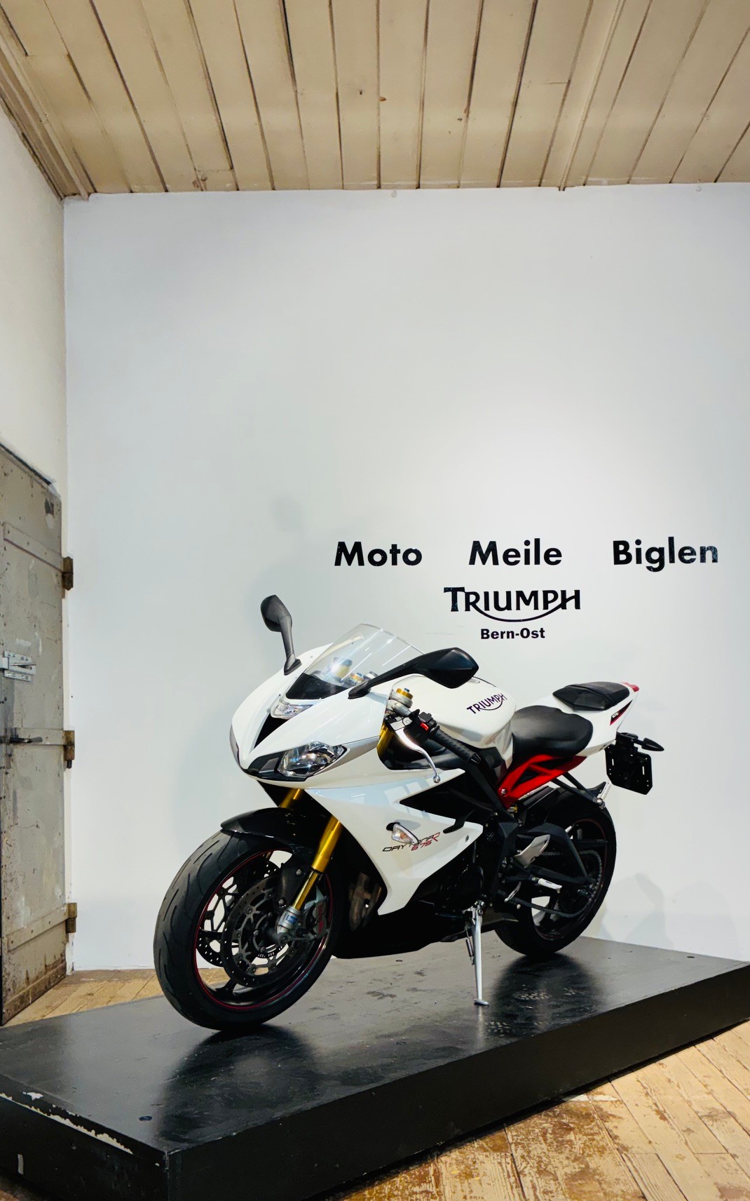 TRIUMPH Daytona 675 R ABS-image-9