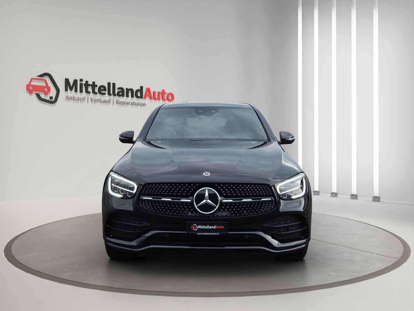 MERCEDES-BENZ GLC Coupé 300 AMG Line 4Matic 9G-Tronic-showroom-element-1