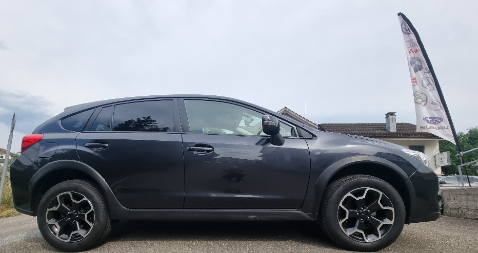 SUBARU XV 2.0 Swiss Two AWD CVT-showroom-element-3