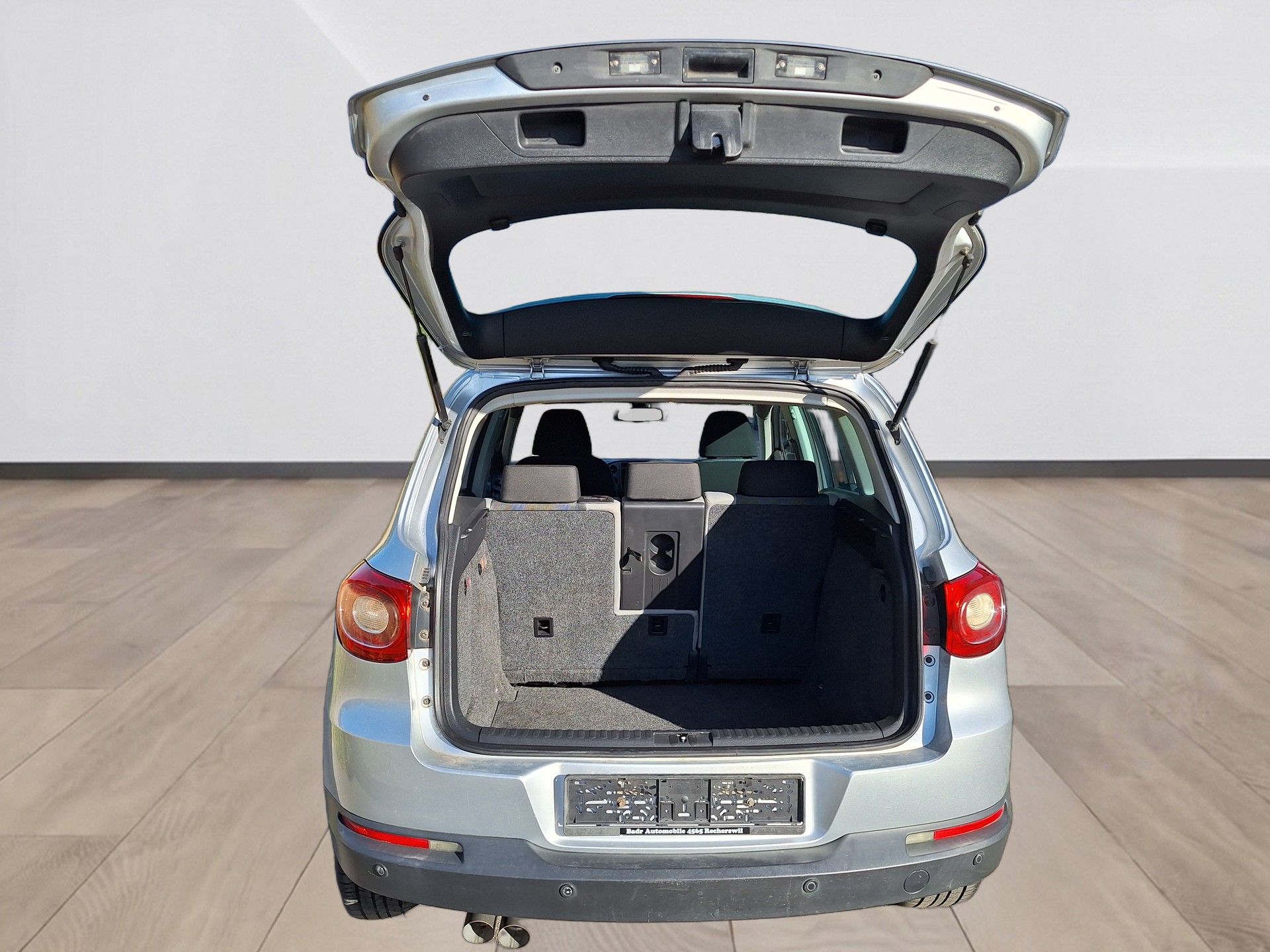 VW Tiguan 2.0 TDI Trend&Fun Tiptronic-image-9