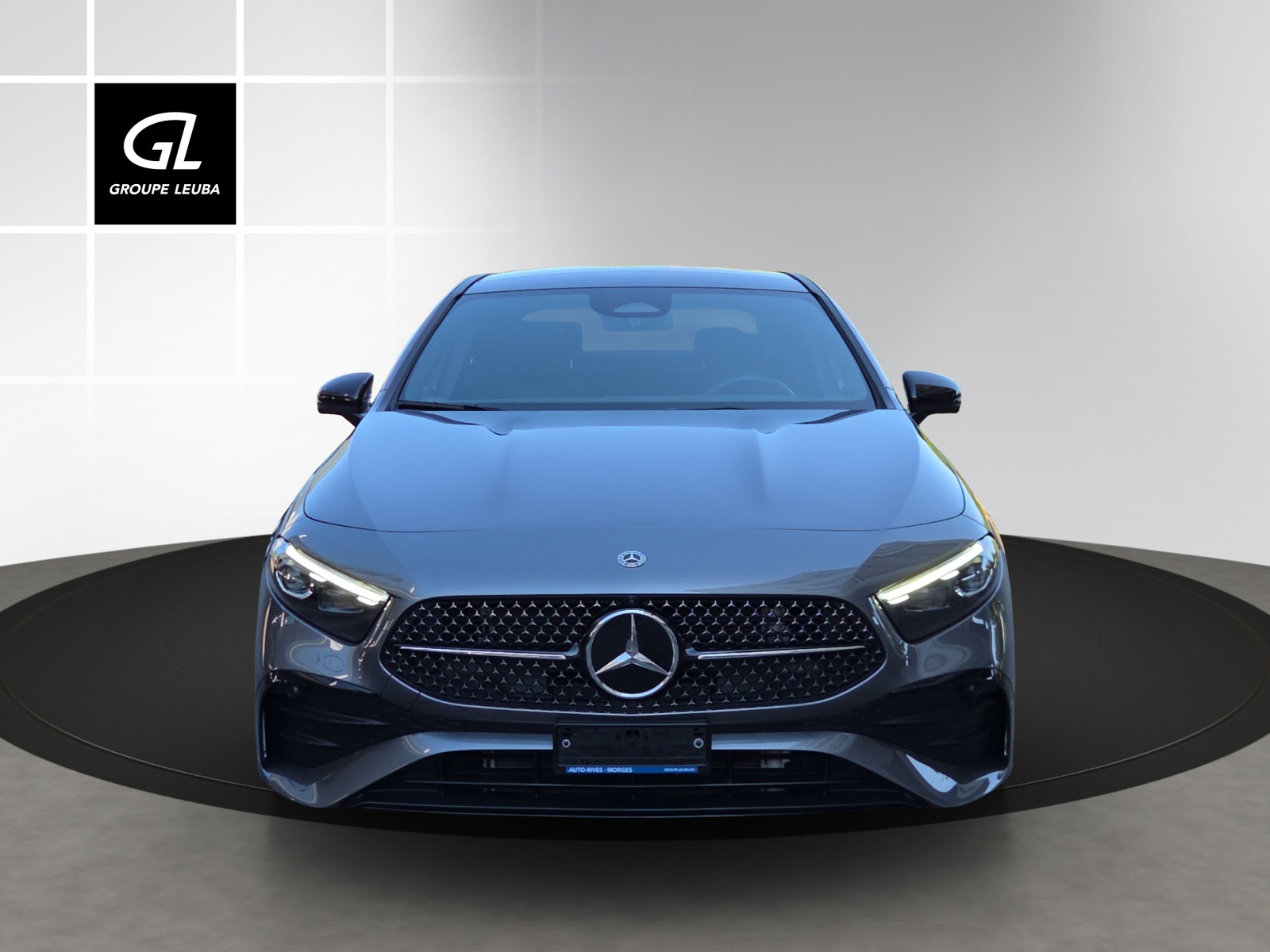 MERCEDES-BENZ A 220 Berline 4Matic 8G-DCT-showroom-element-1