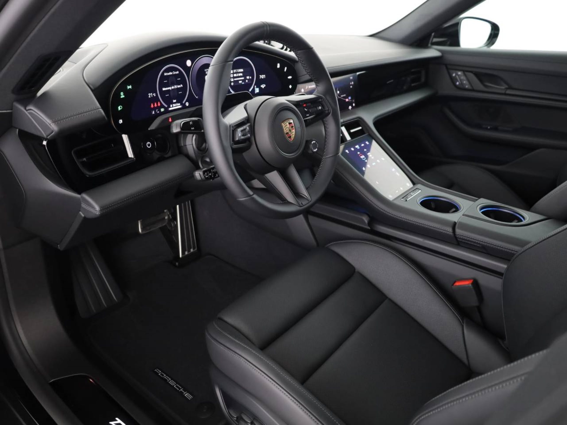 PORSCHE Taycan Sport Turismo Black Edition-image-10
