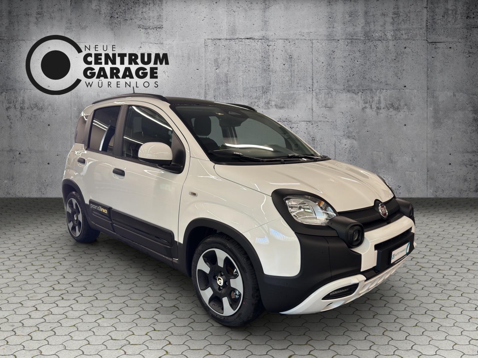 FIAT Pandina 1.0 MHEV Cross-showroom-element-1
