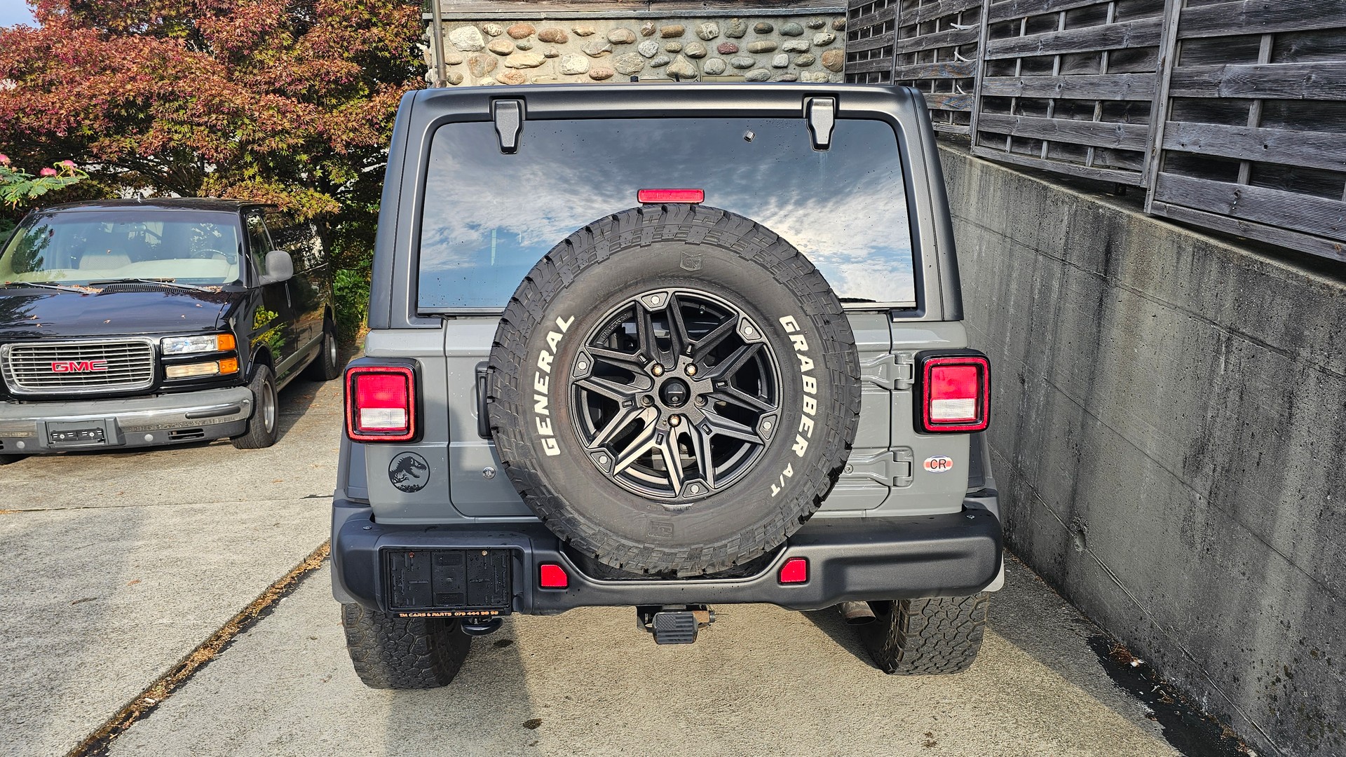 JEEP Wrangler 2.0 Unlimited Sport Automatic-image-5