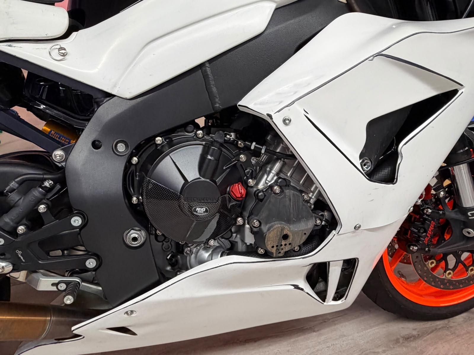 HONDA CBR 1000 RR-R-image-5
