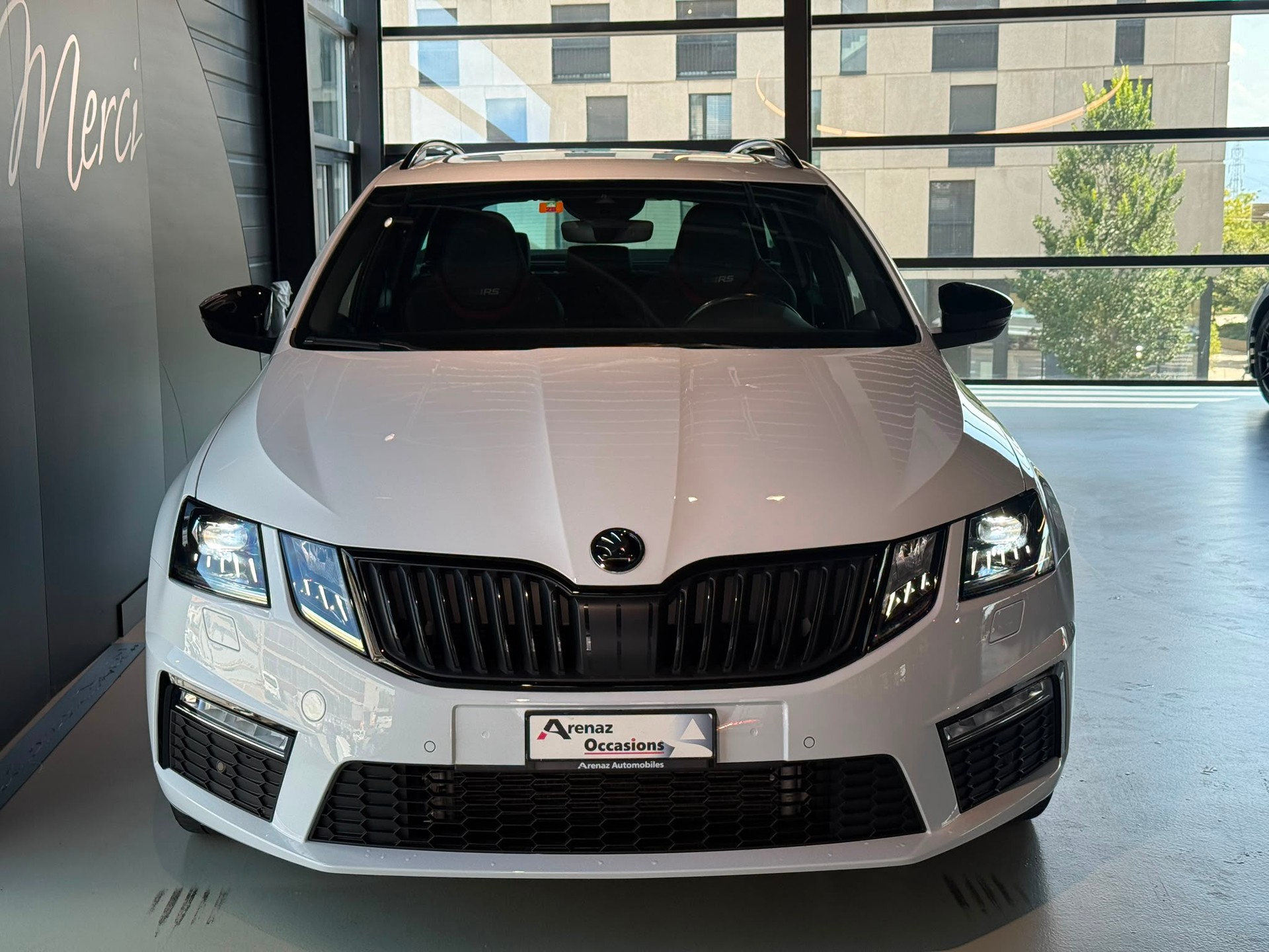 SKODA Octavia Combi 2.0 TSI RS DSG-showroom-element-1
