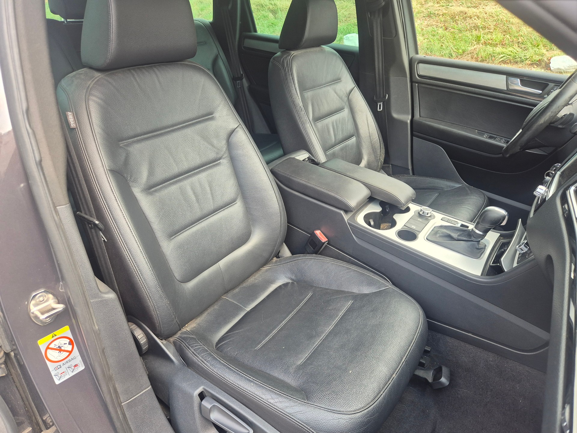 VW Touareg 3.0 TDI BlueMotion Technology Tiptronic-image-3