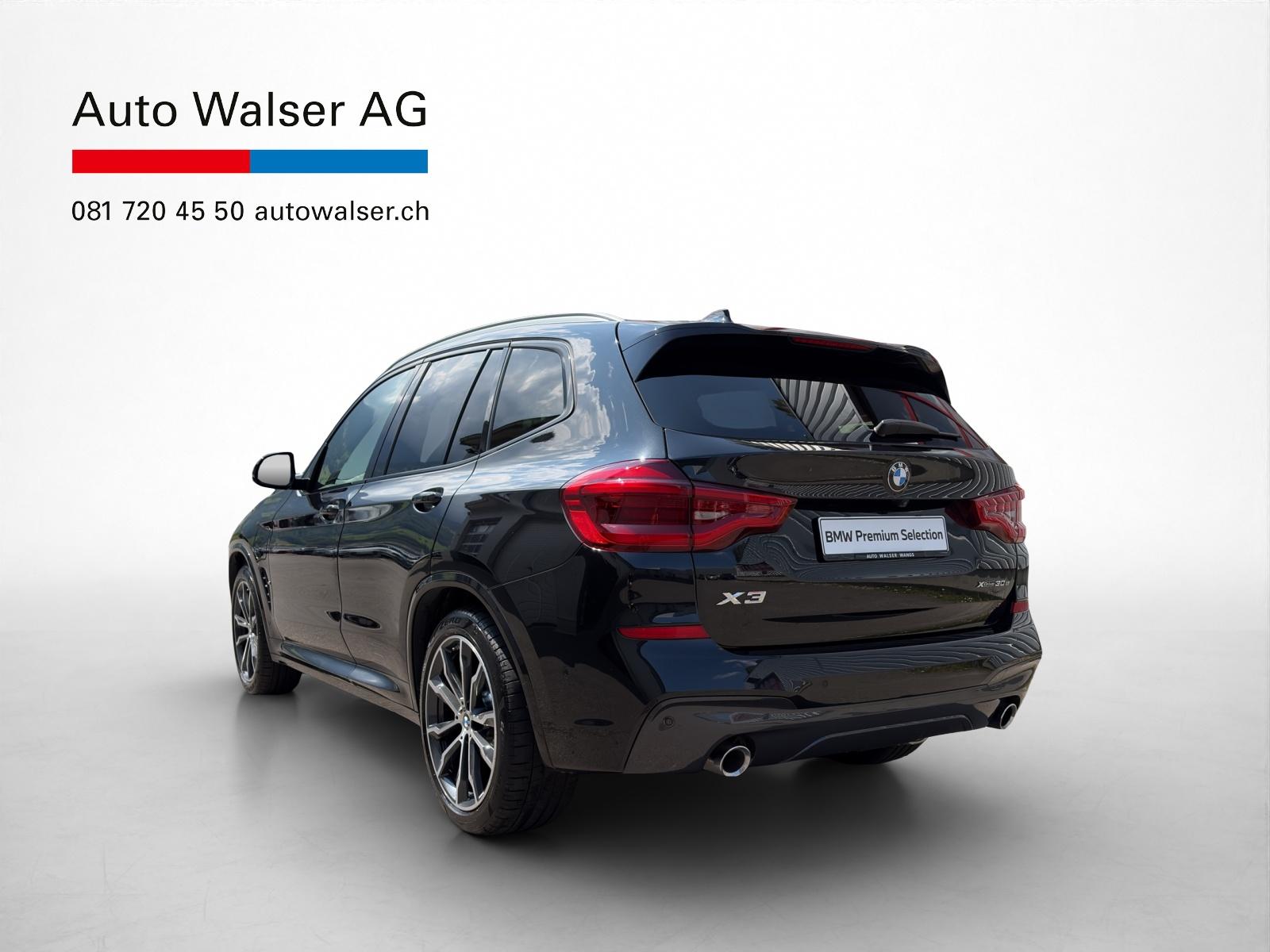 BMW X3 30e xDrive-showroom-element-2
