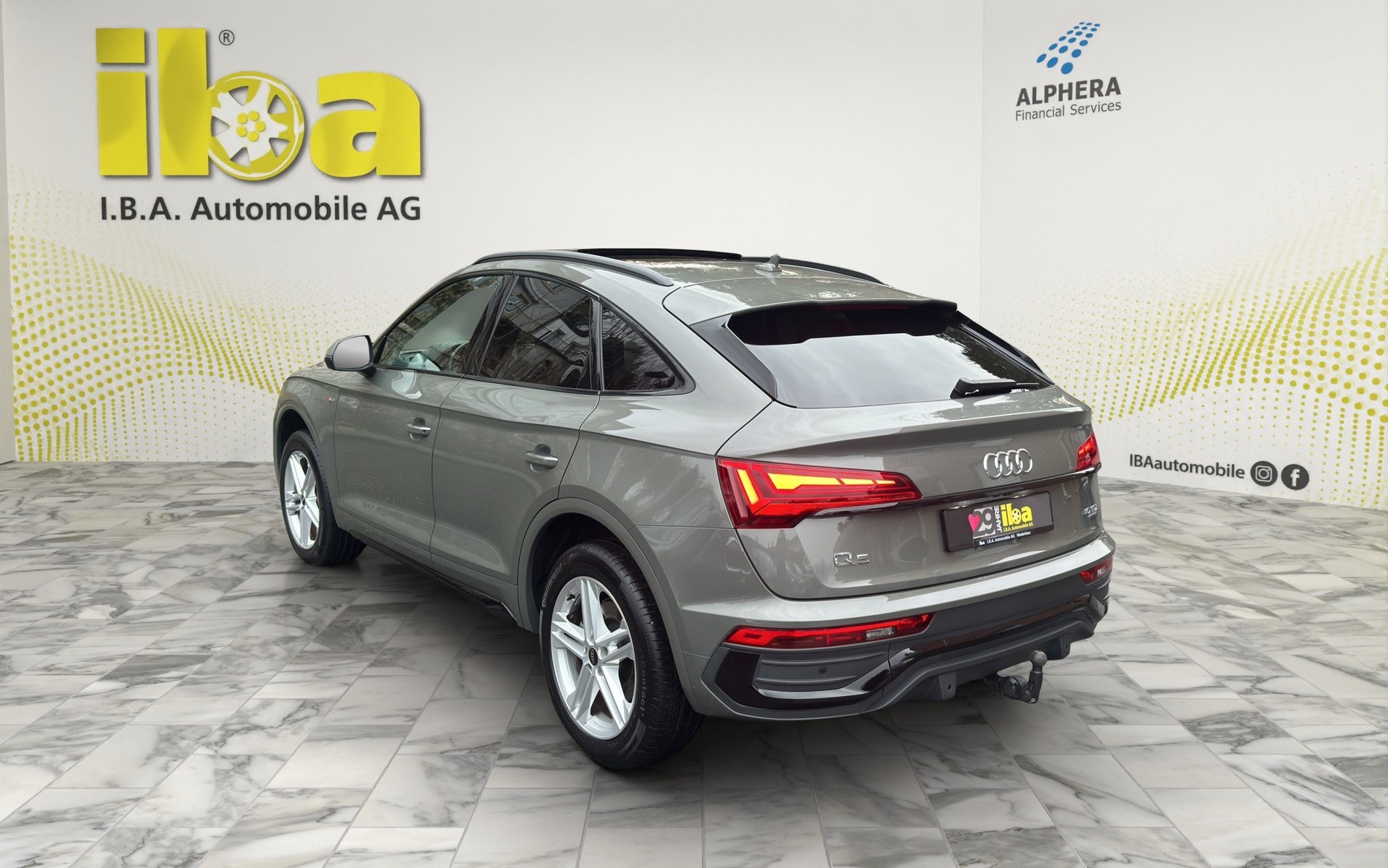 AUDI Q5 Sportback 40 TDI S line quattro 4x4-showroom-element-2
