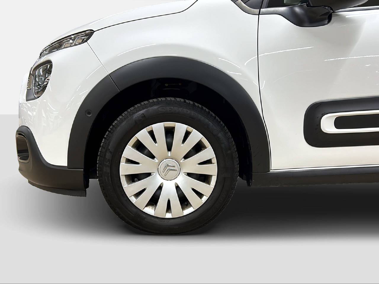 CITROEN C3 1.2 PureTech Shine-image-14