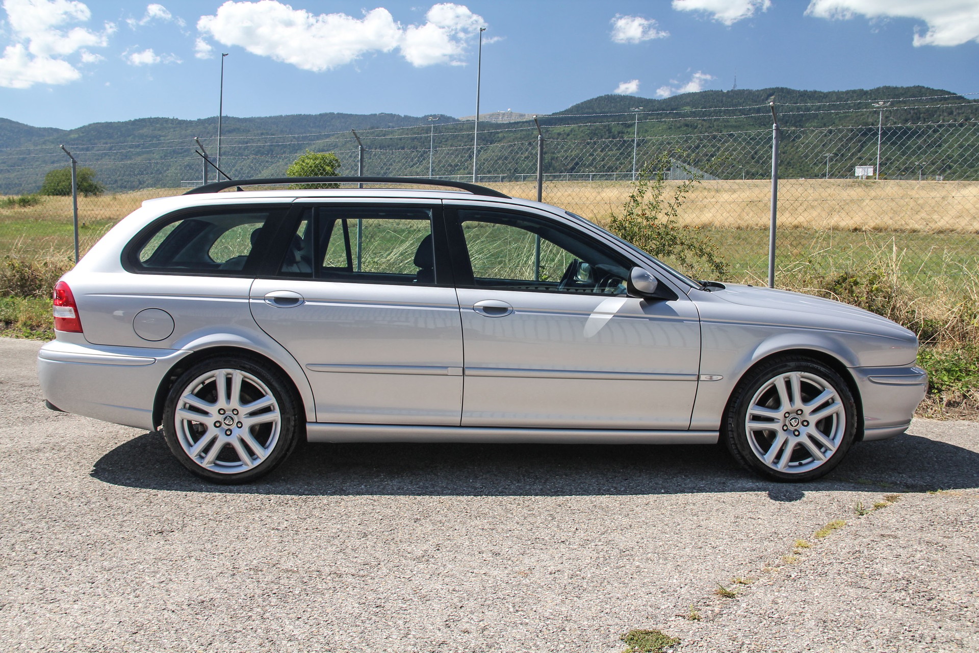 JAGUAR X-Type Estate 3.0 V6 Traction4 Sport-image-25