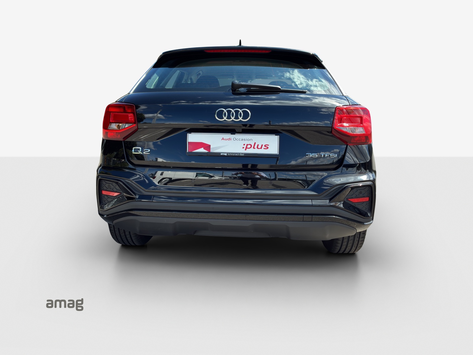 AUDI Q2 35 TFSI S line S-tronic-showroom-element-3