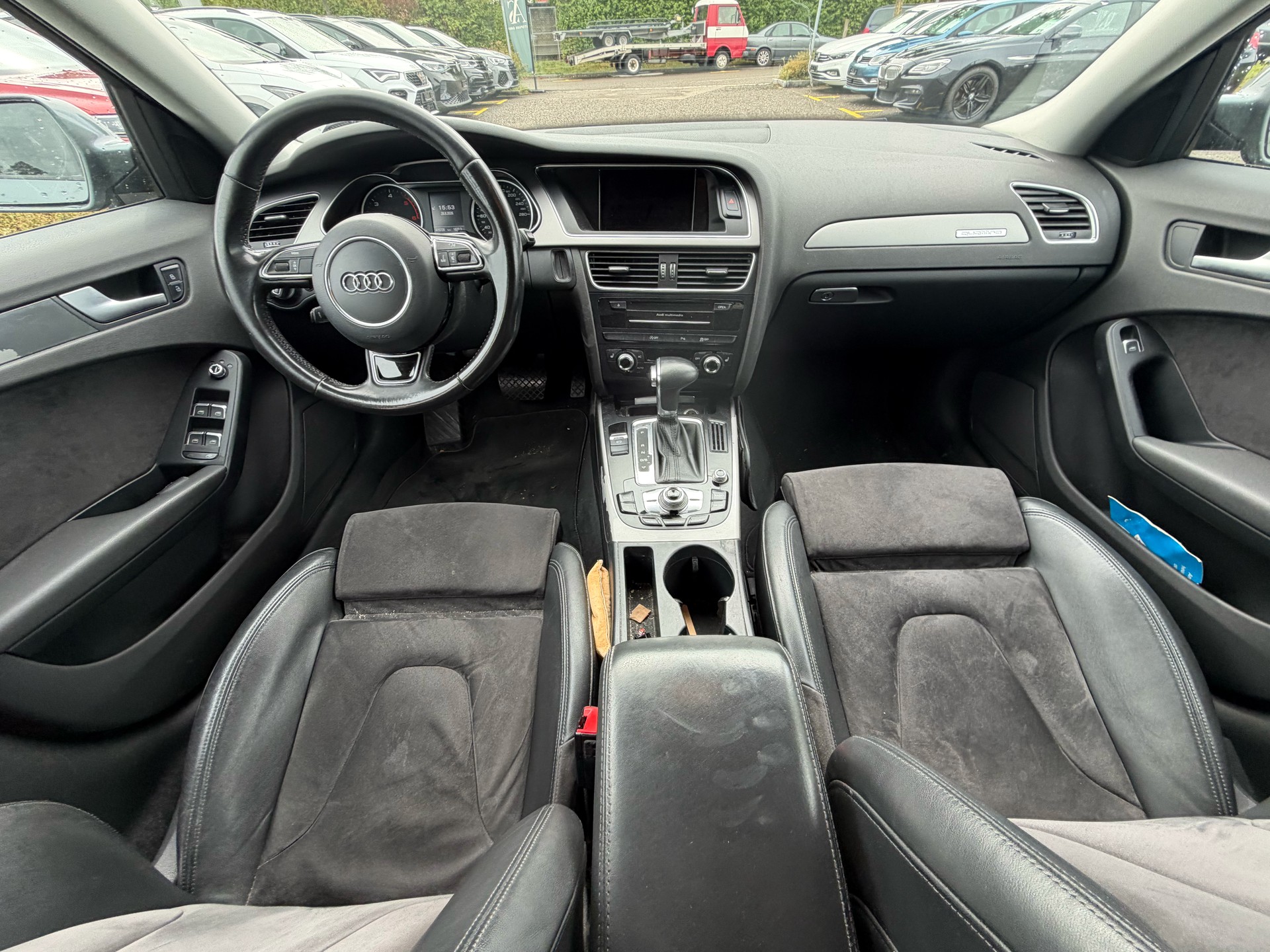 AUDI A4 Avant 3.0 TDI quattro S-tronic-image-11