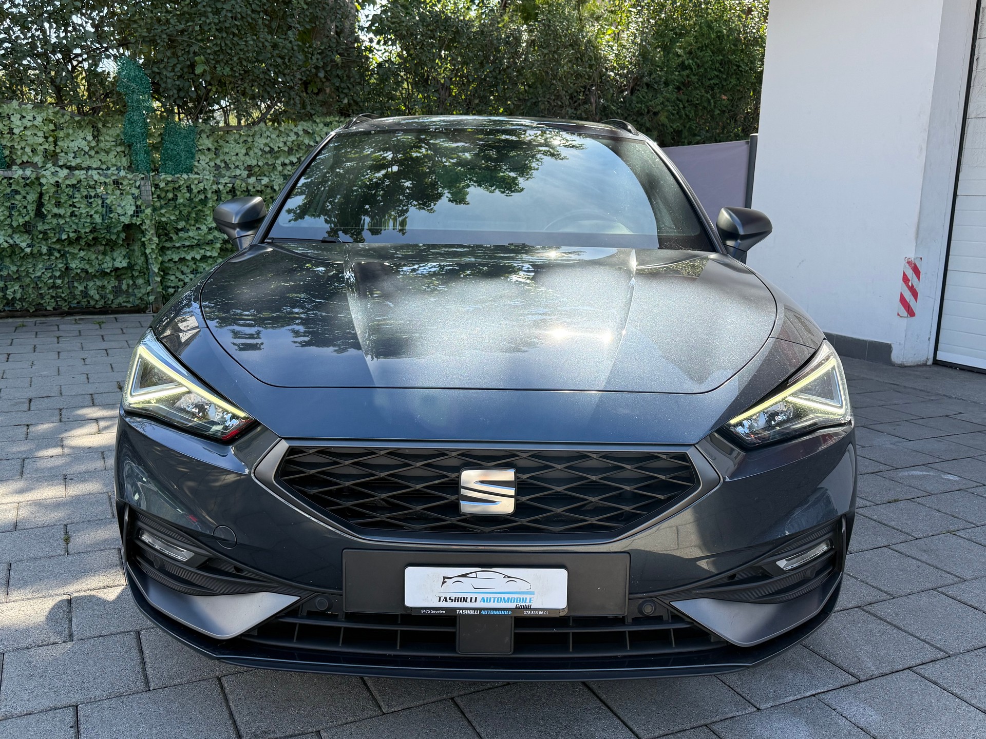 SEAT Leon ST 1.5 eTSI mHEV DSG FR-showroom-element-2