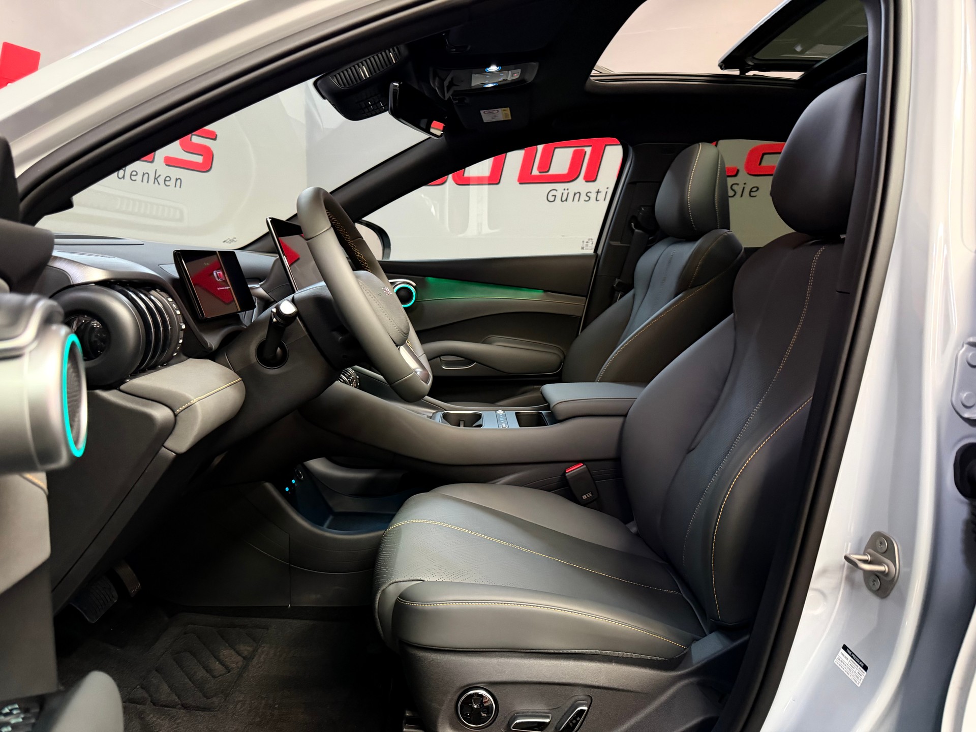 BYD Atto 3 EVO 74.8 kWh Excellence AWD AHK-image-12