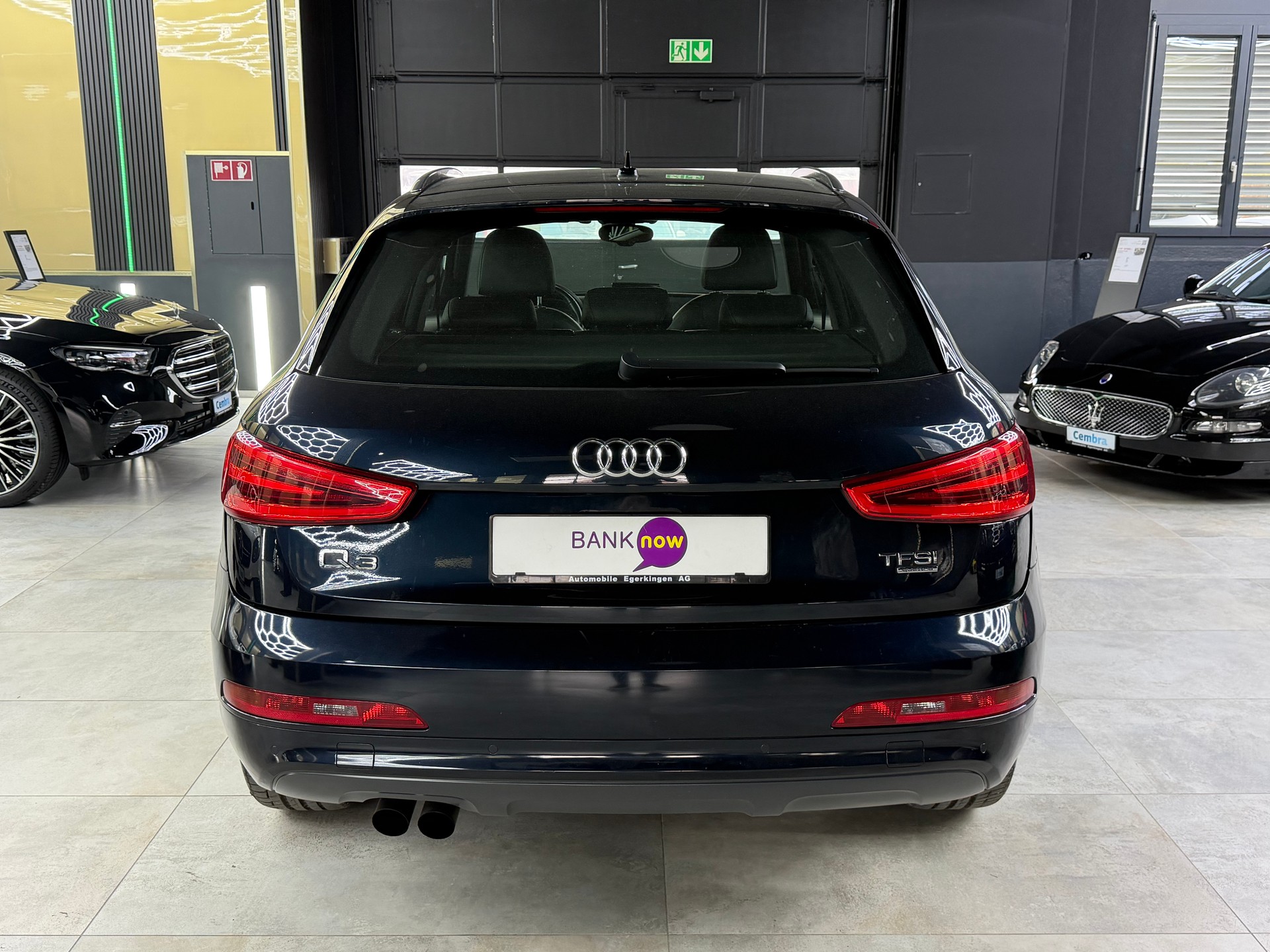 AUDI Q3 2.0 TFSI quattro S-tronic-image-5