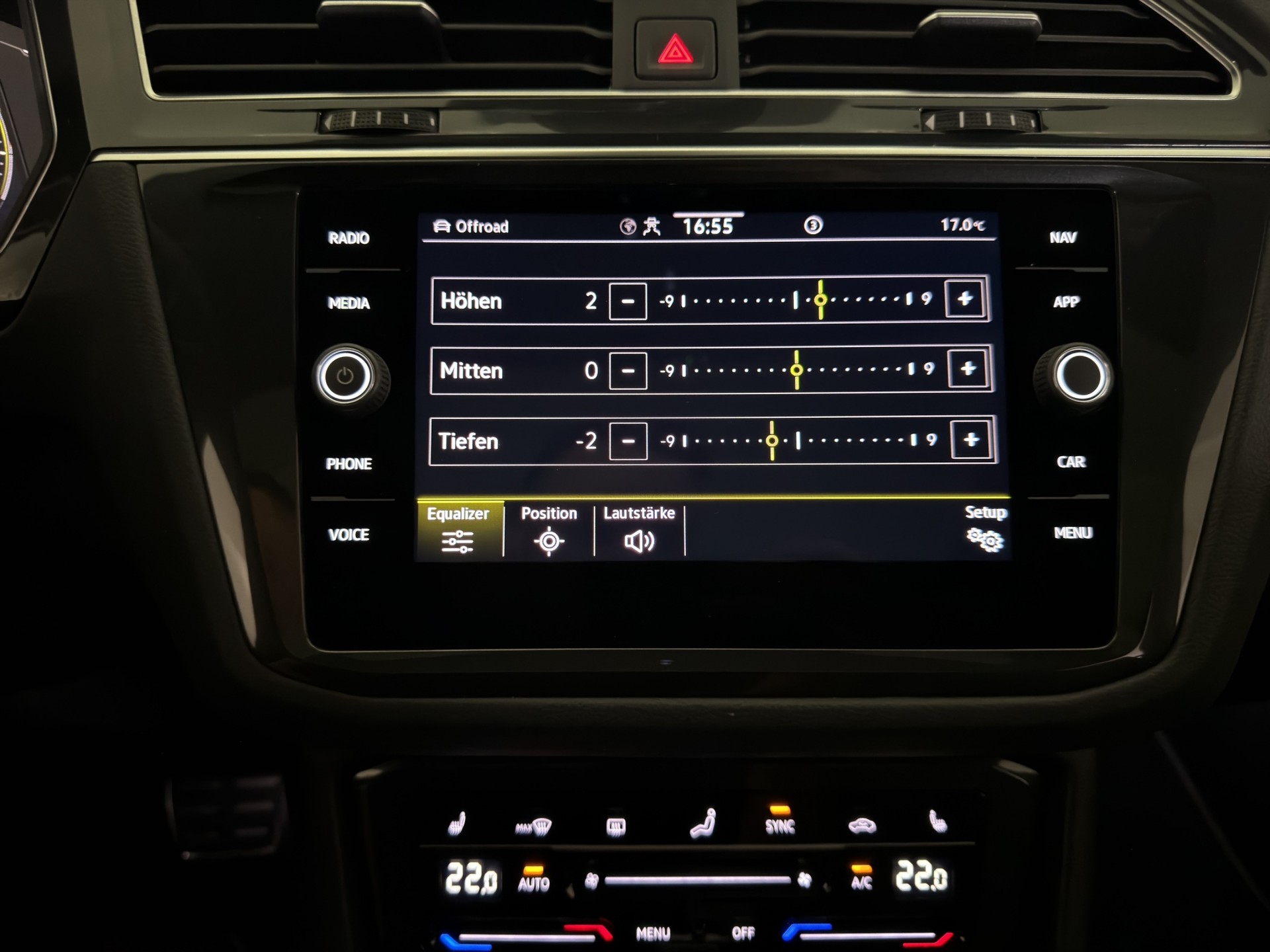 VW Tiguan 2.0TSI R-Line 4Motion DSG-image-23