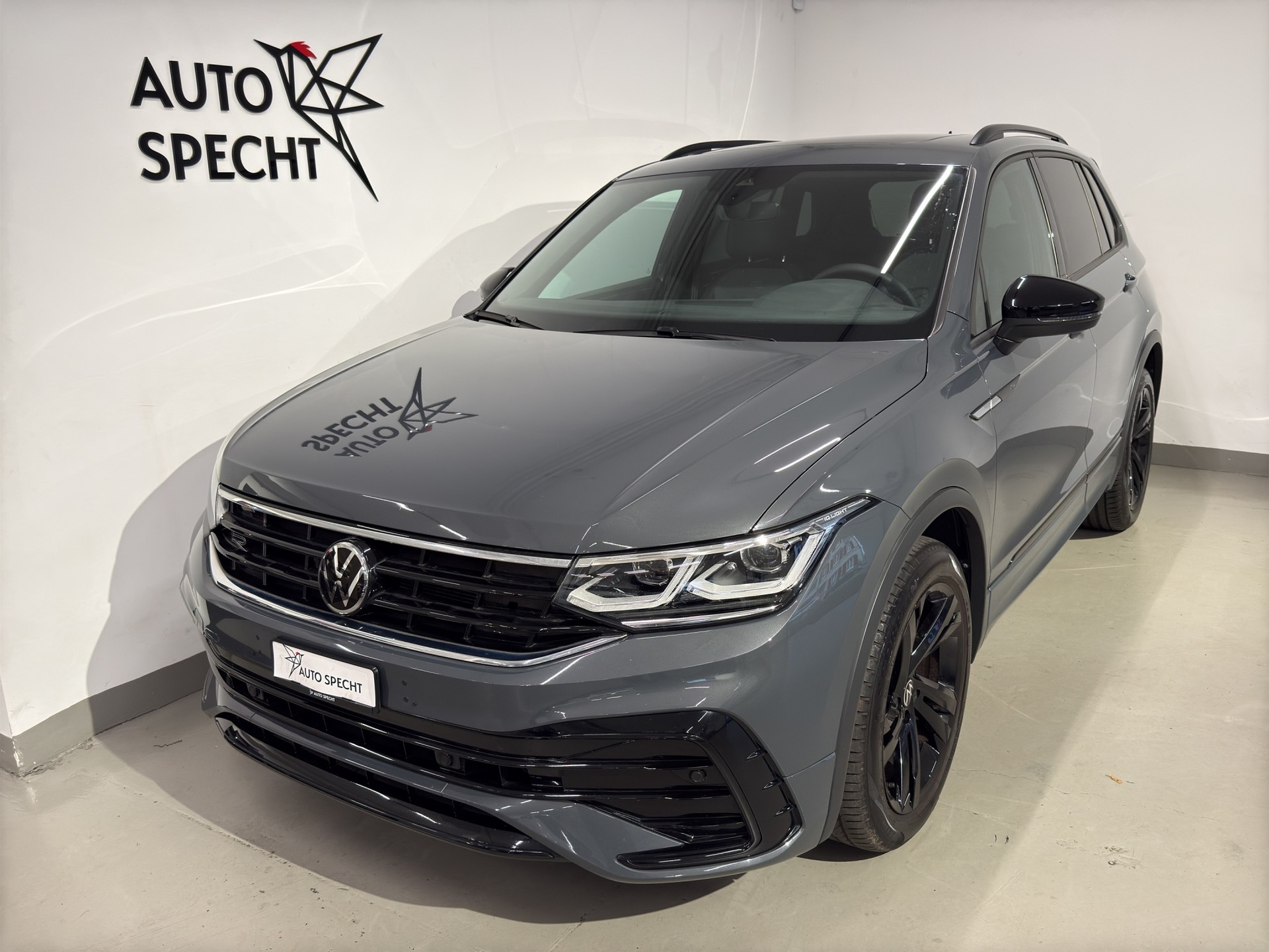 VW Tiguan 2.0TSI R-Line 4Motion DSG