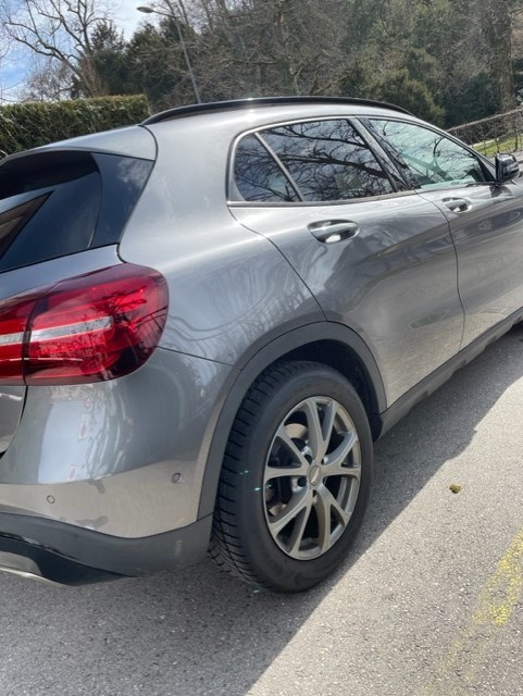 MERCEDES-BENZ GLA 200 Night Star 7G-DCT-image-7
