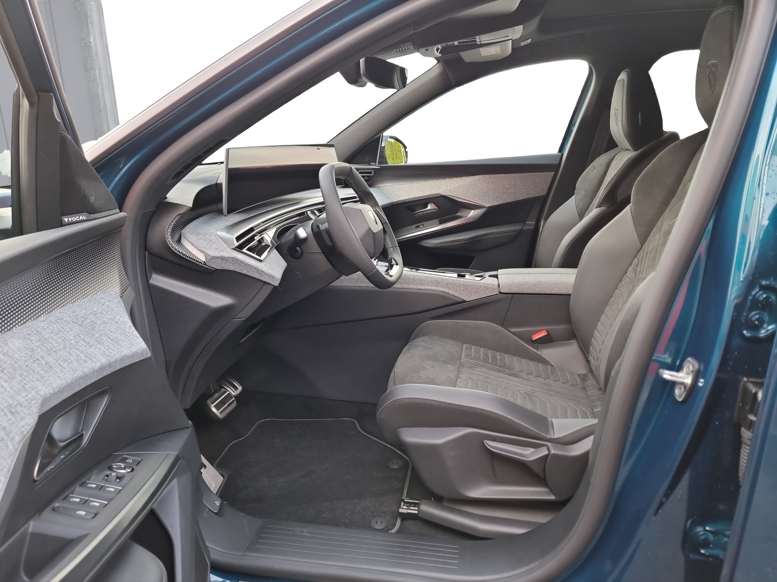 PEUGEOT 3008 73kWh GT GT-image-7