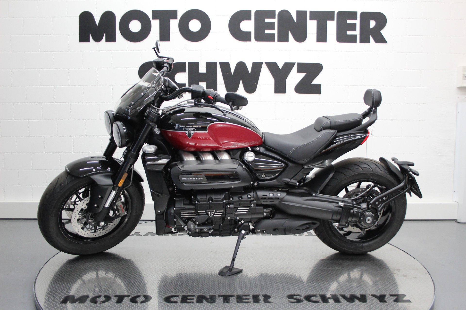 TRIUMPH Rocket 3 Storm GT-image-4