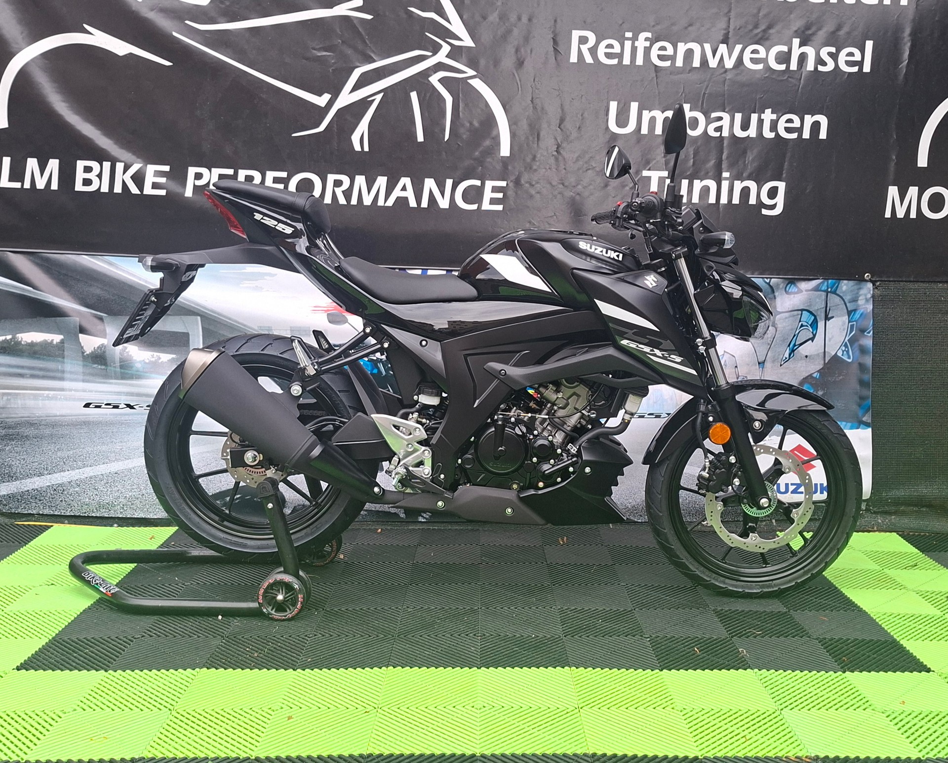 SUZUKI GSX-S 125-image-0