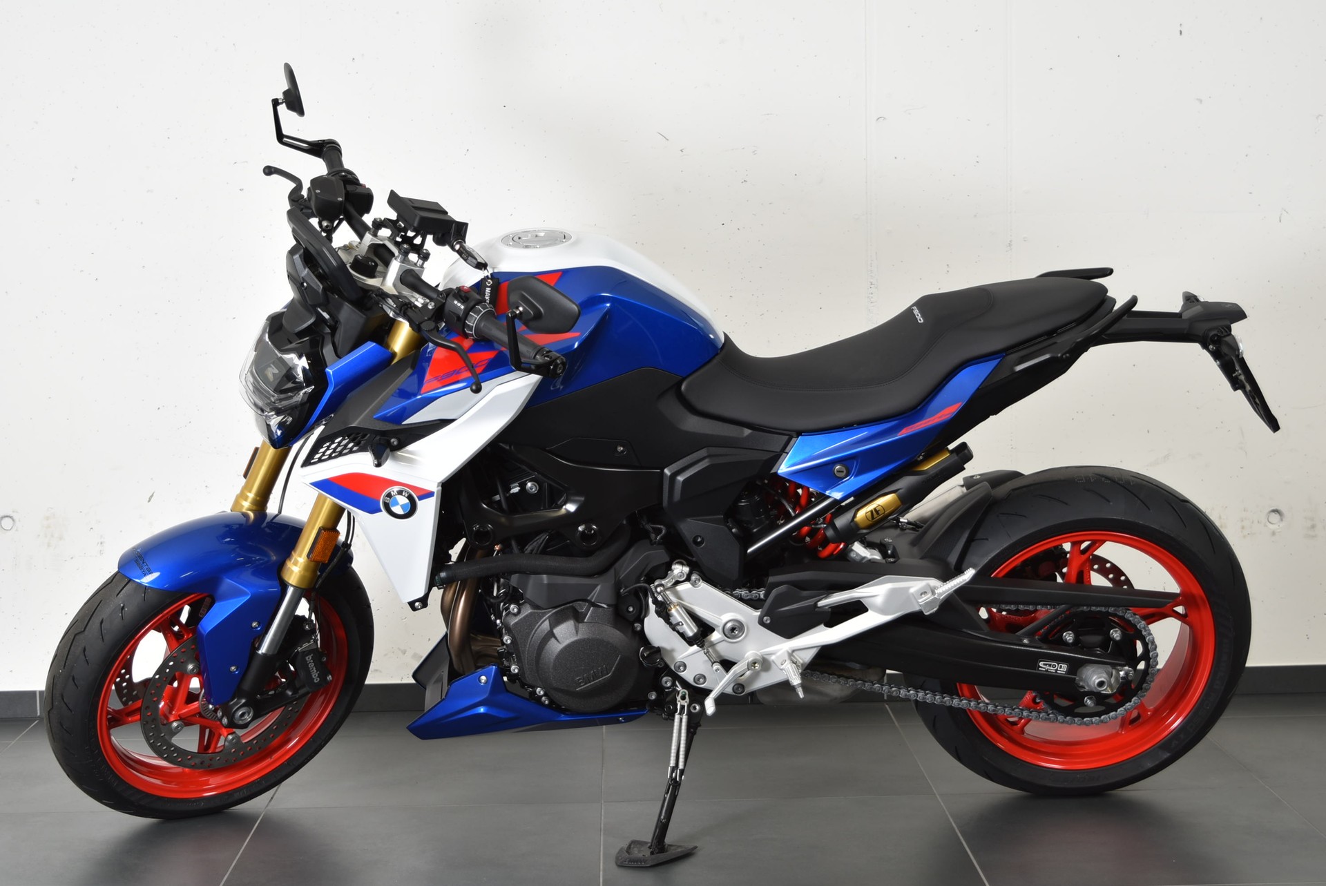 BMW F 900 R-image-0
