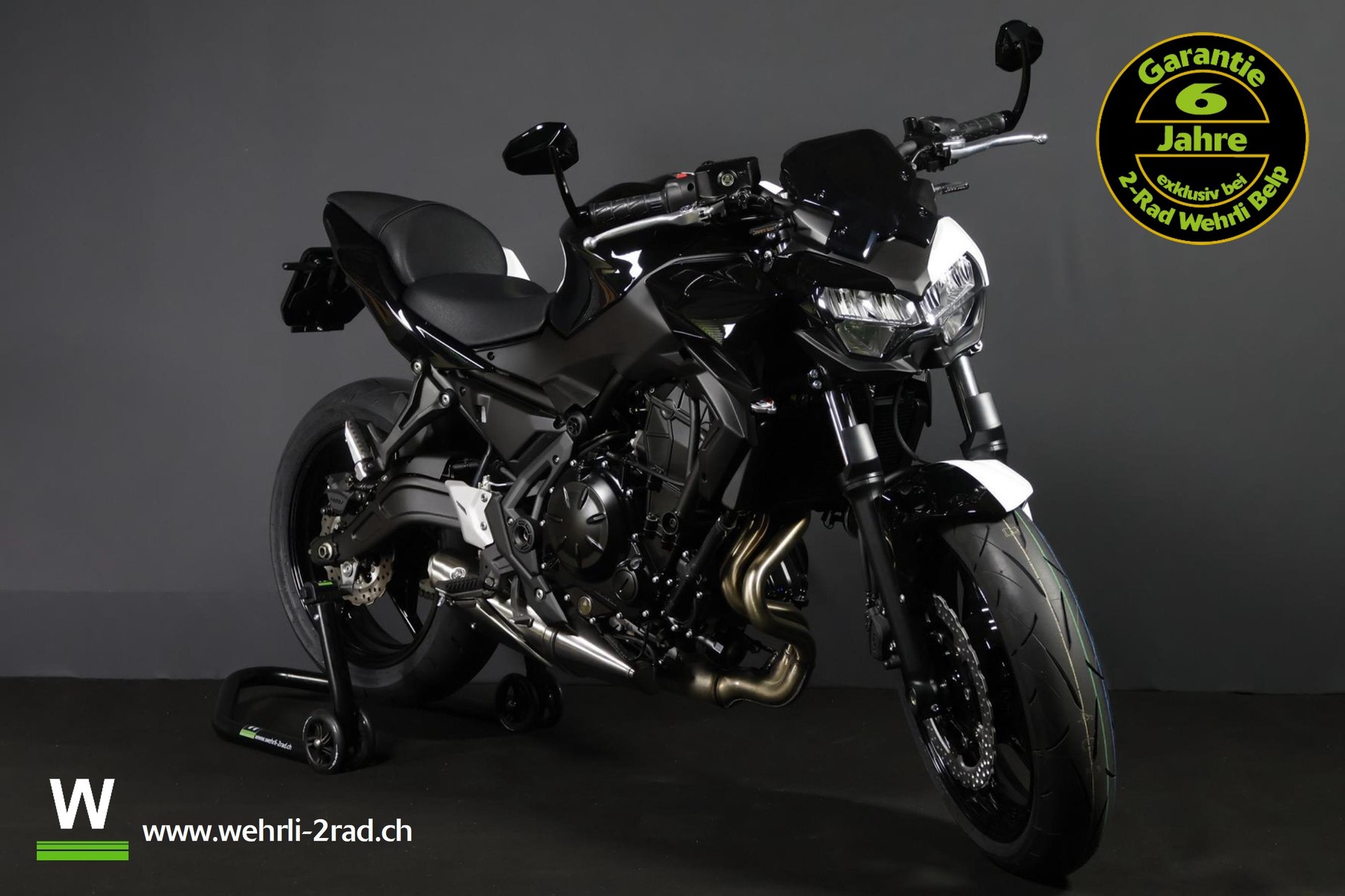 KAWASAKI Z 650 (50/35 KW) *Black & White* Level 2