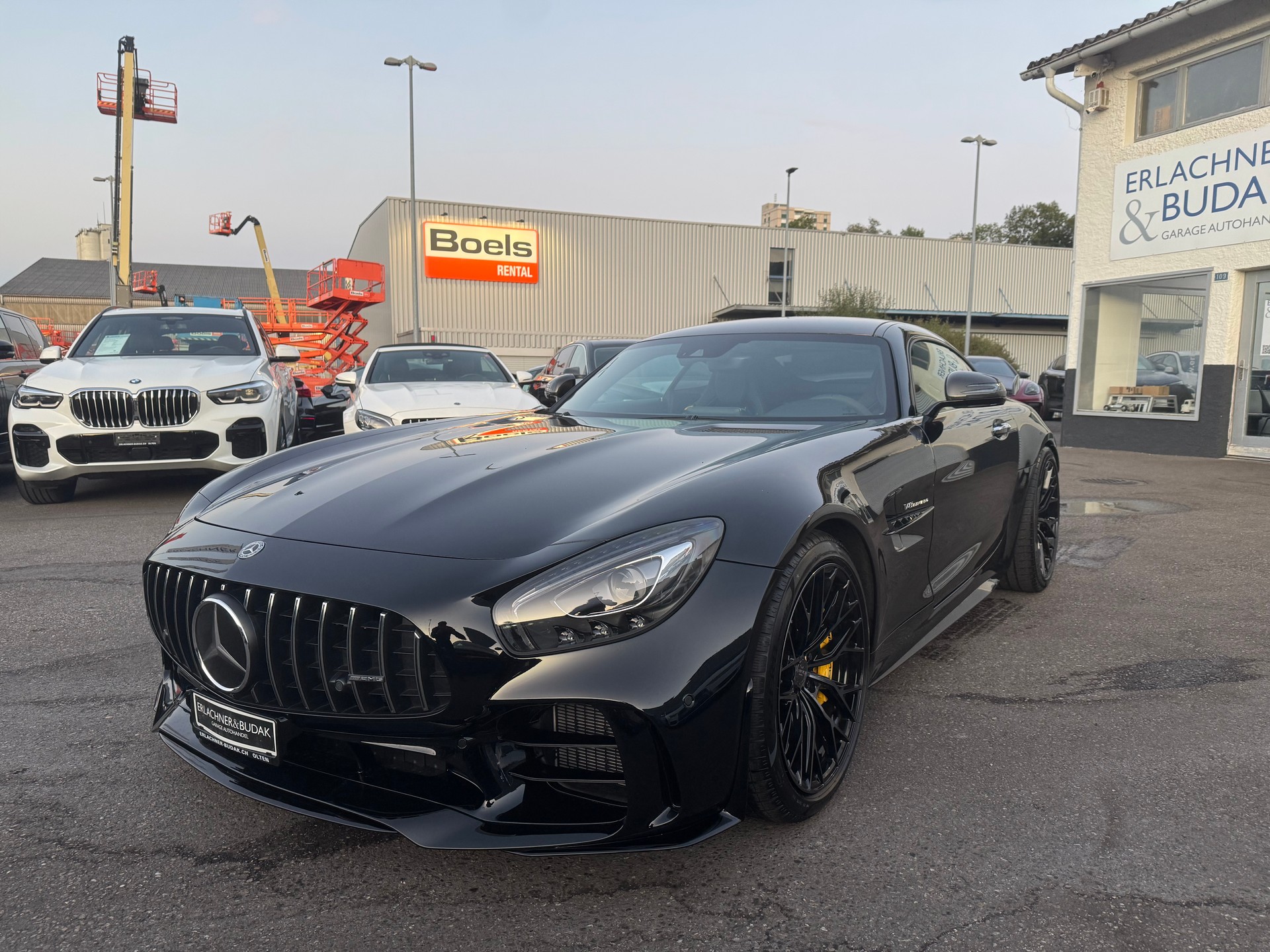 MERCEDES-BENZ AMG GT R Speedshift DCT-showroom-element-1