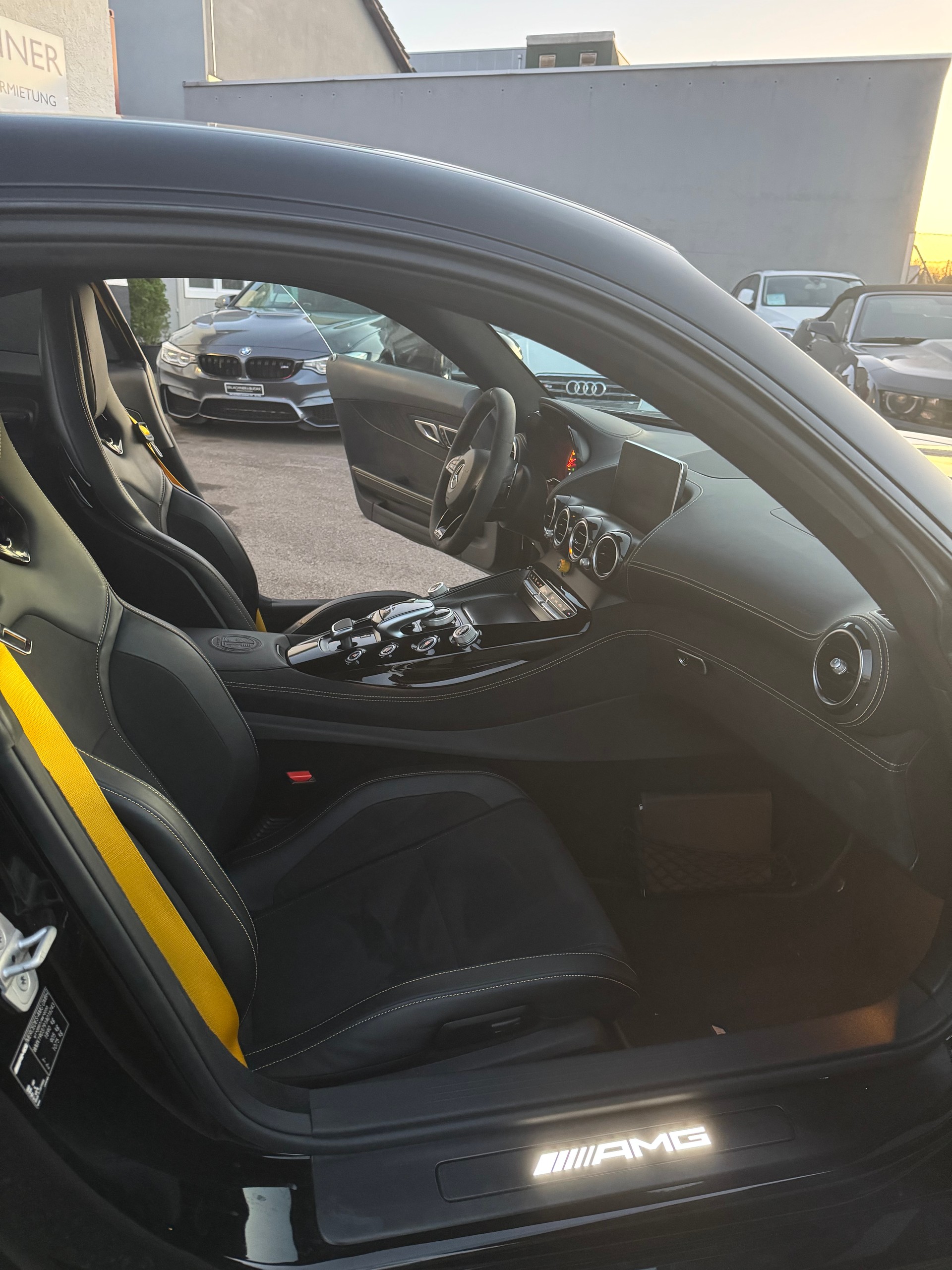 MERCEDES-BENZ AMG GT R Speedshift DCT-image-13