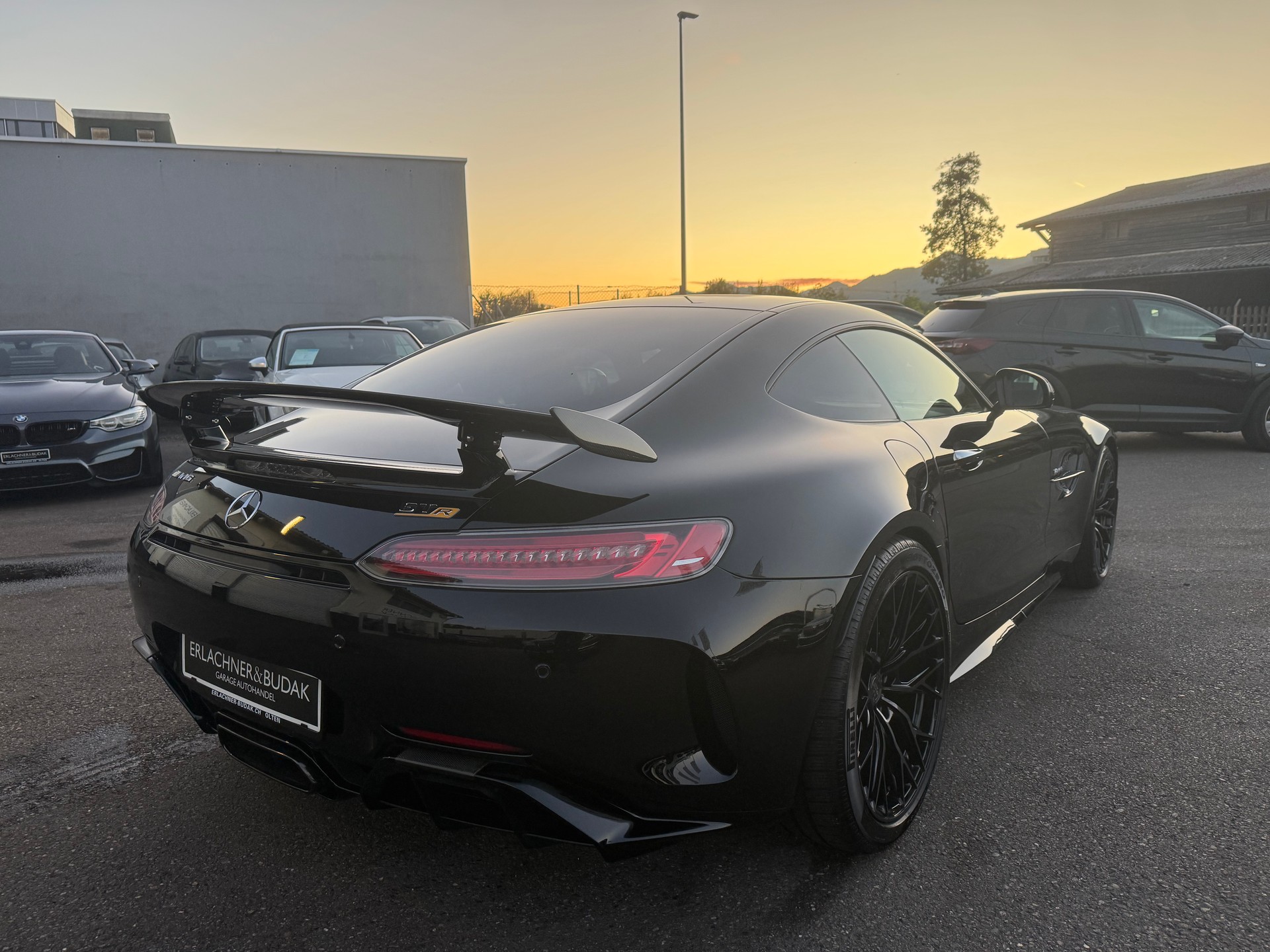 MERCEDES-BENZ AMG GT R Speedshift DCT-showroom-element-3
