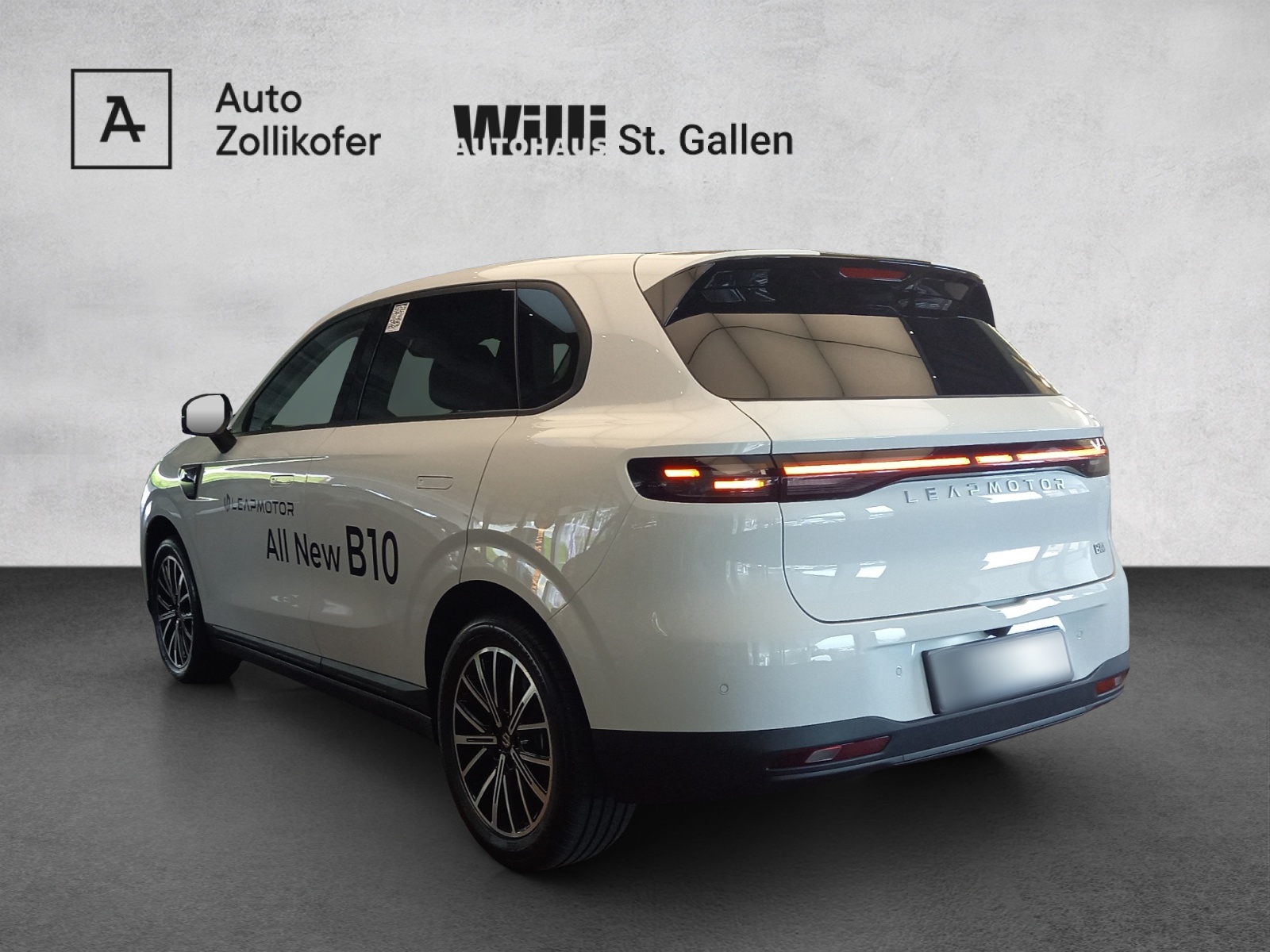LEAPMOTOR B10 Design 67.1kWh-showroom-element-3