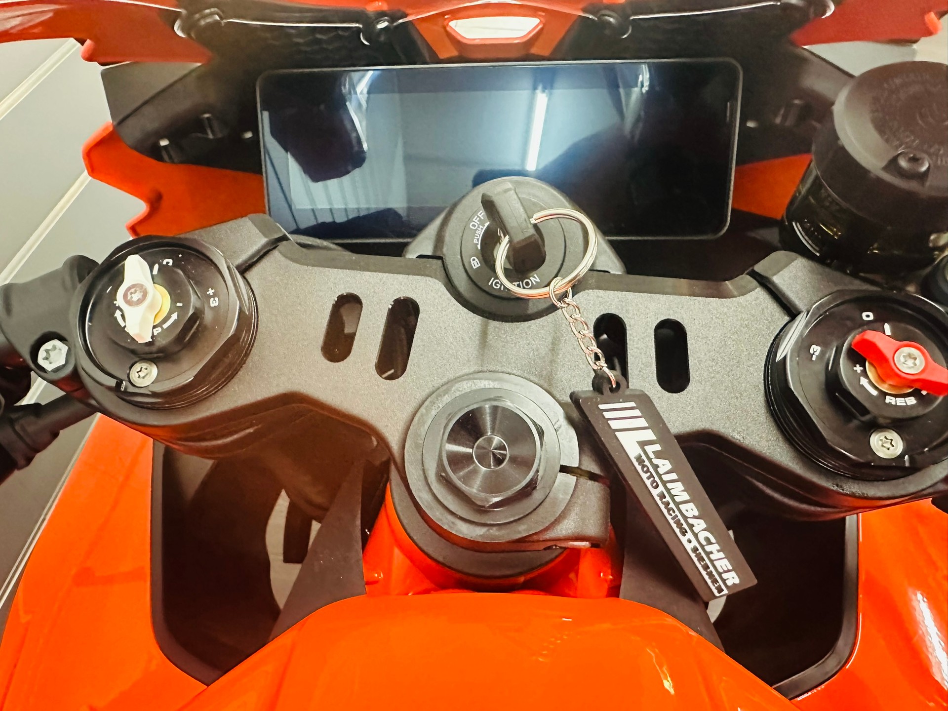 KTM RC 990 R-image-11