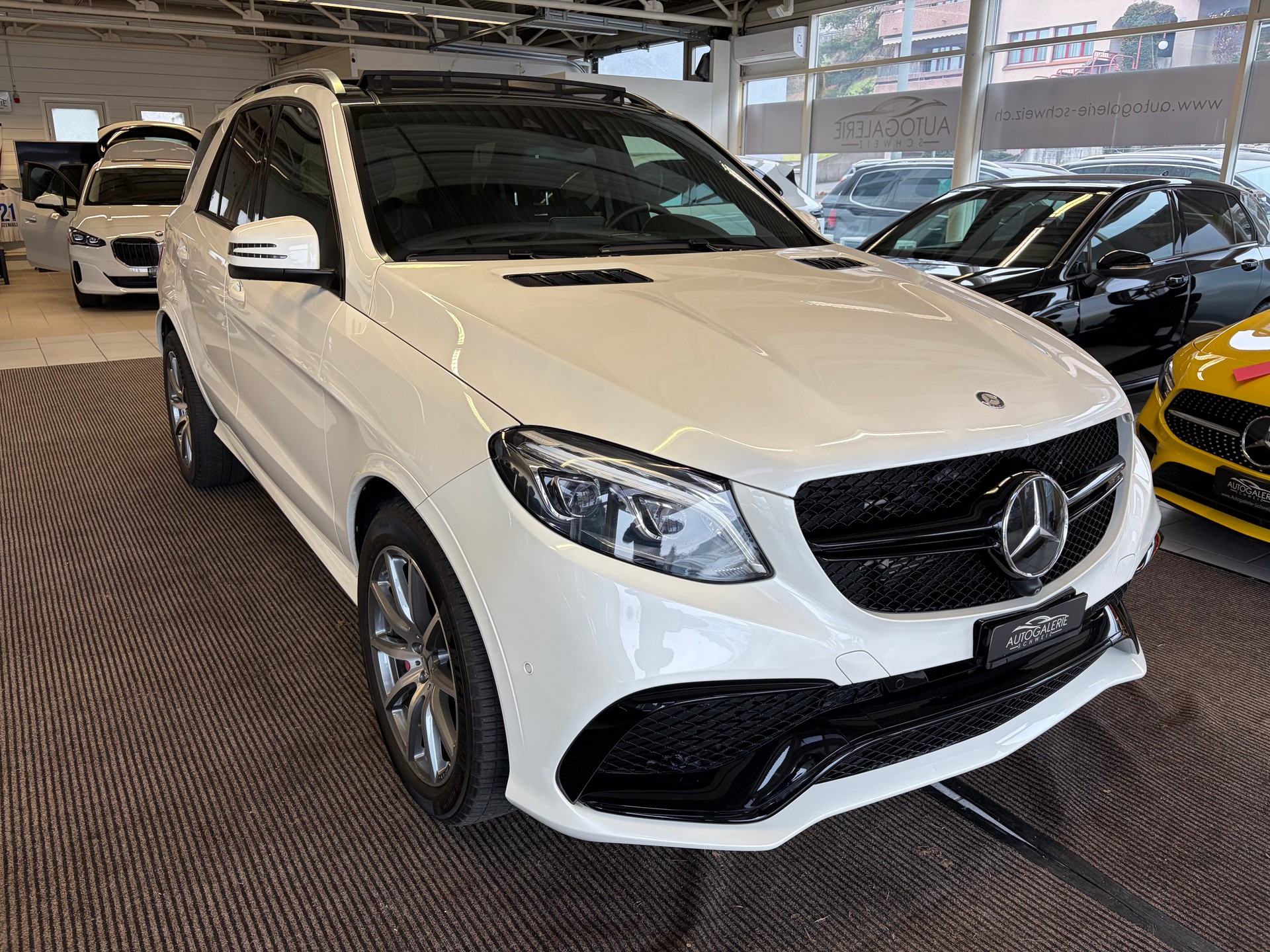 MERCEDES-BENZ GLE 63 S AMG 4Matic Speedshift Plus 7G-Tronic | CH | Panorama | AHK | Performance Abgas |-image-29