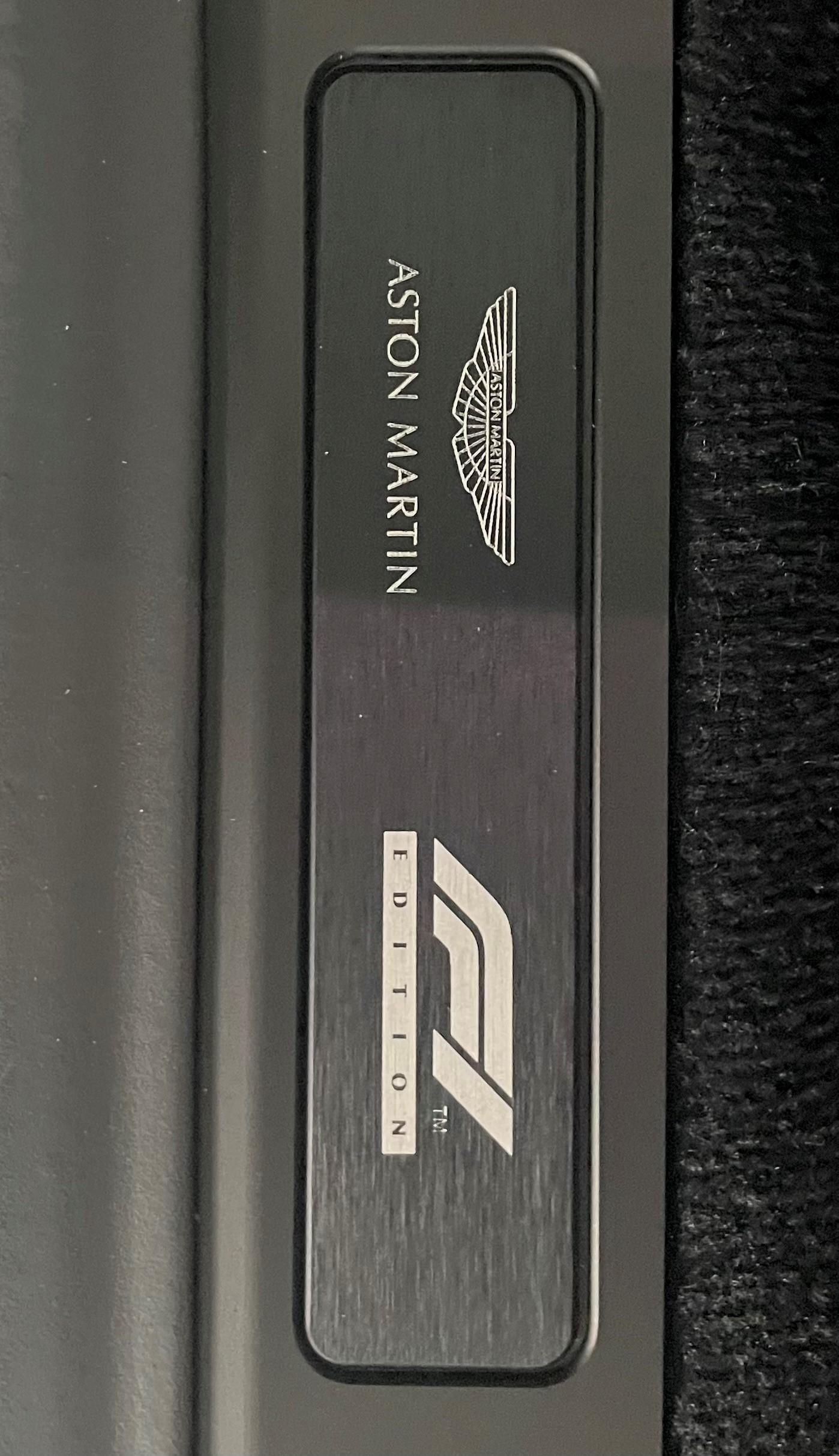 ASTON MARTIN V8 Vantage Coupé 4.0 V8 Bi-Turbo F1-image-25
