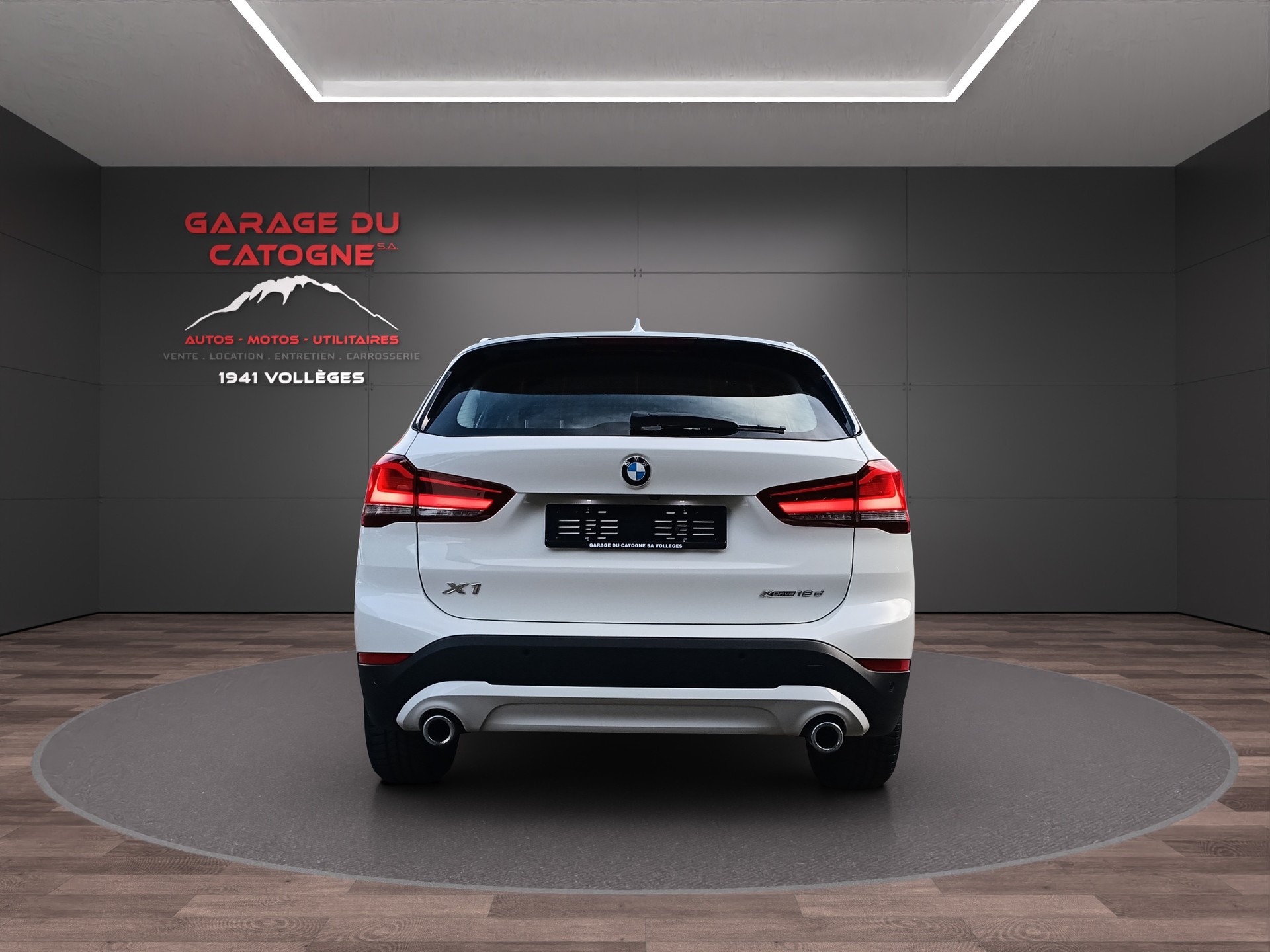 BMW X1 xDrive 18d-image-4