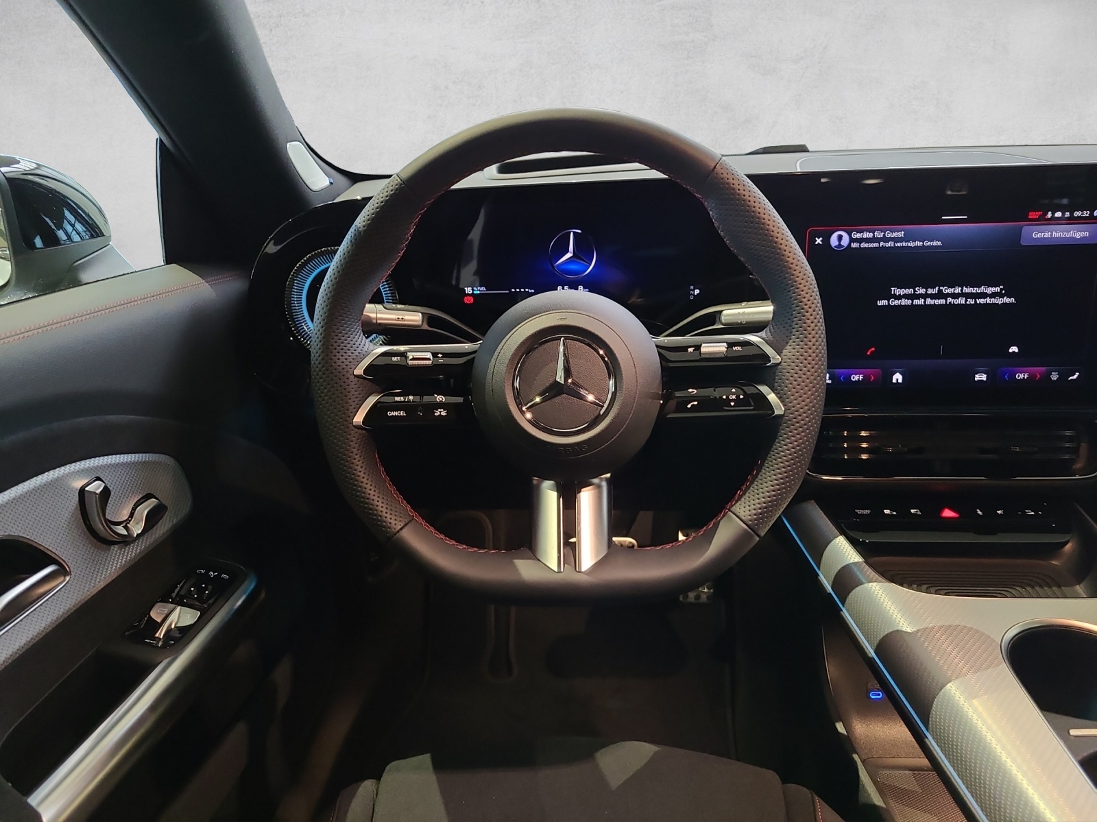 MERCEDES-BENZ CLA 220 8G-DCT 4Matic-image-12