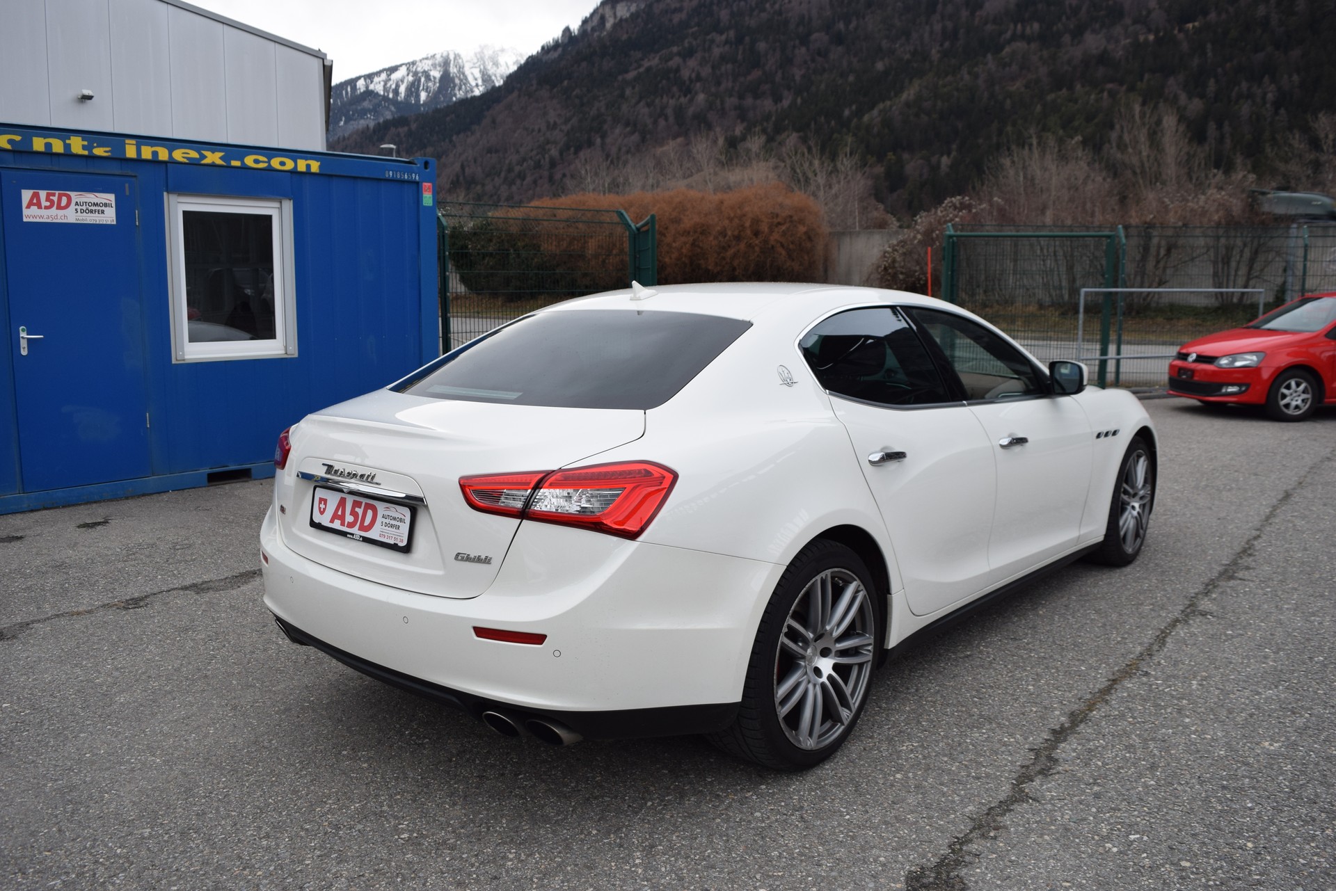 MASERATI Ghibli S Q4 3.0 V6 Automatica-image-9